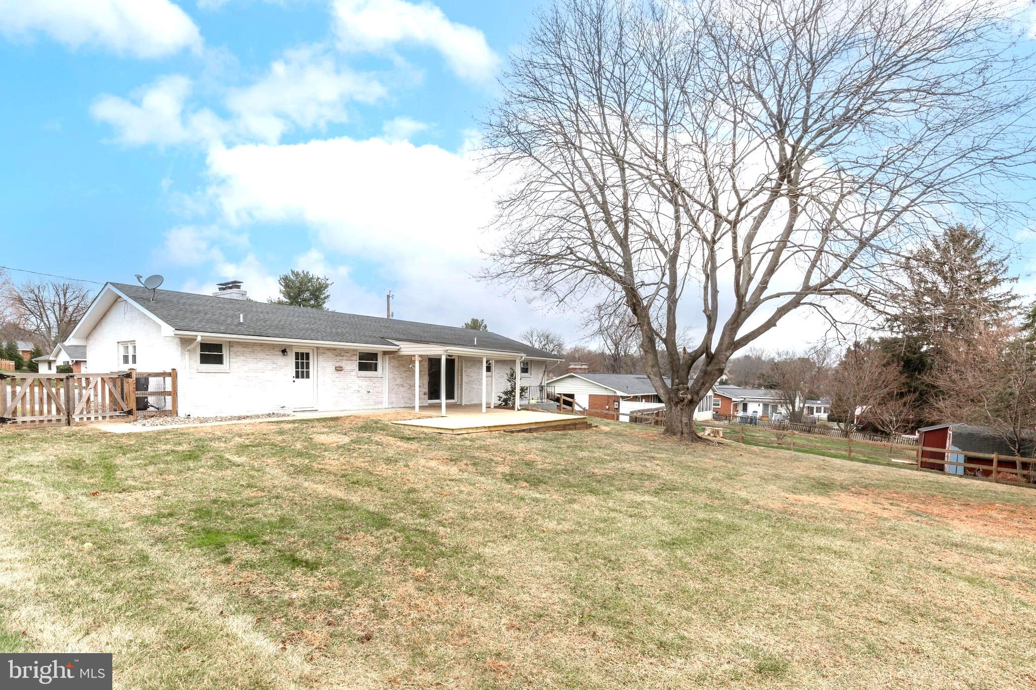 FAIRFIELD - Residential