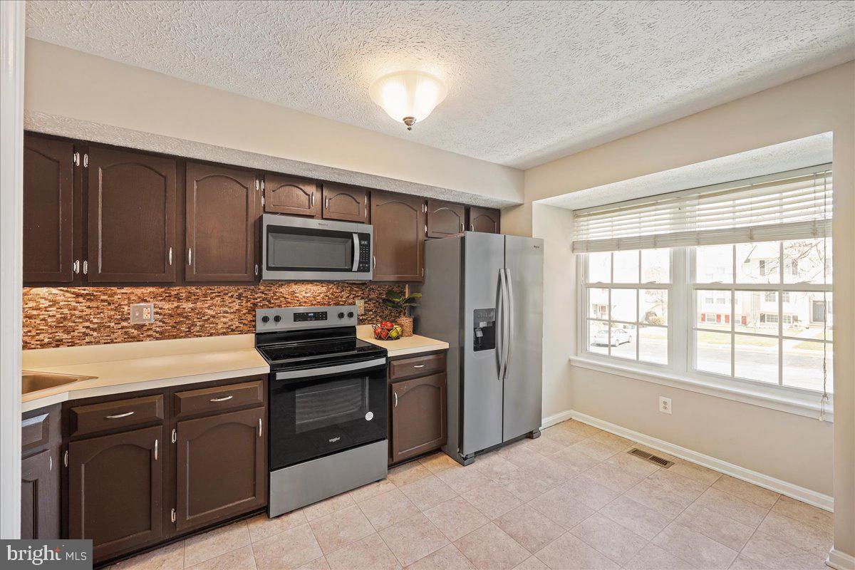 FOUNTAIN GLEN - Residential