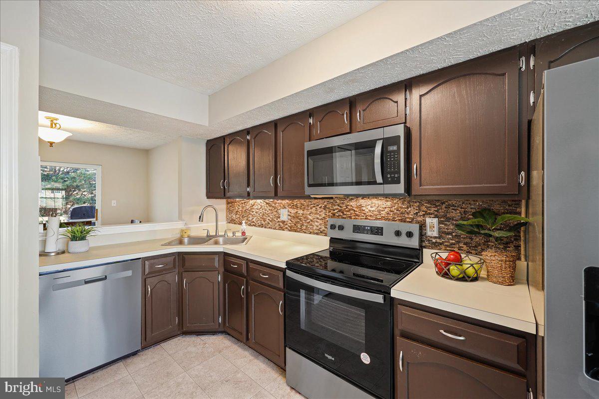 FOUNTAIN GLEN - Residential