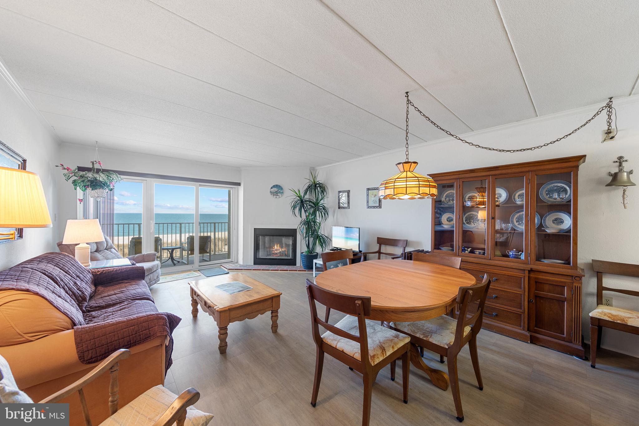 OCEANBAY CITY - Residential