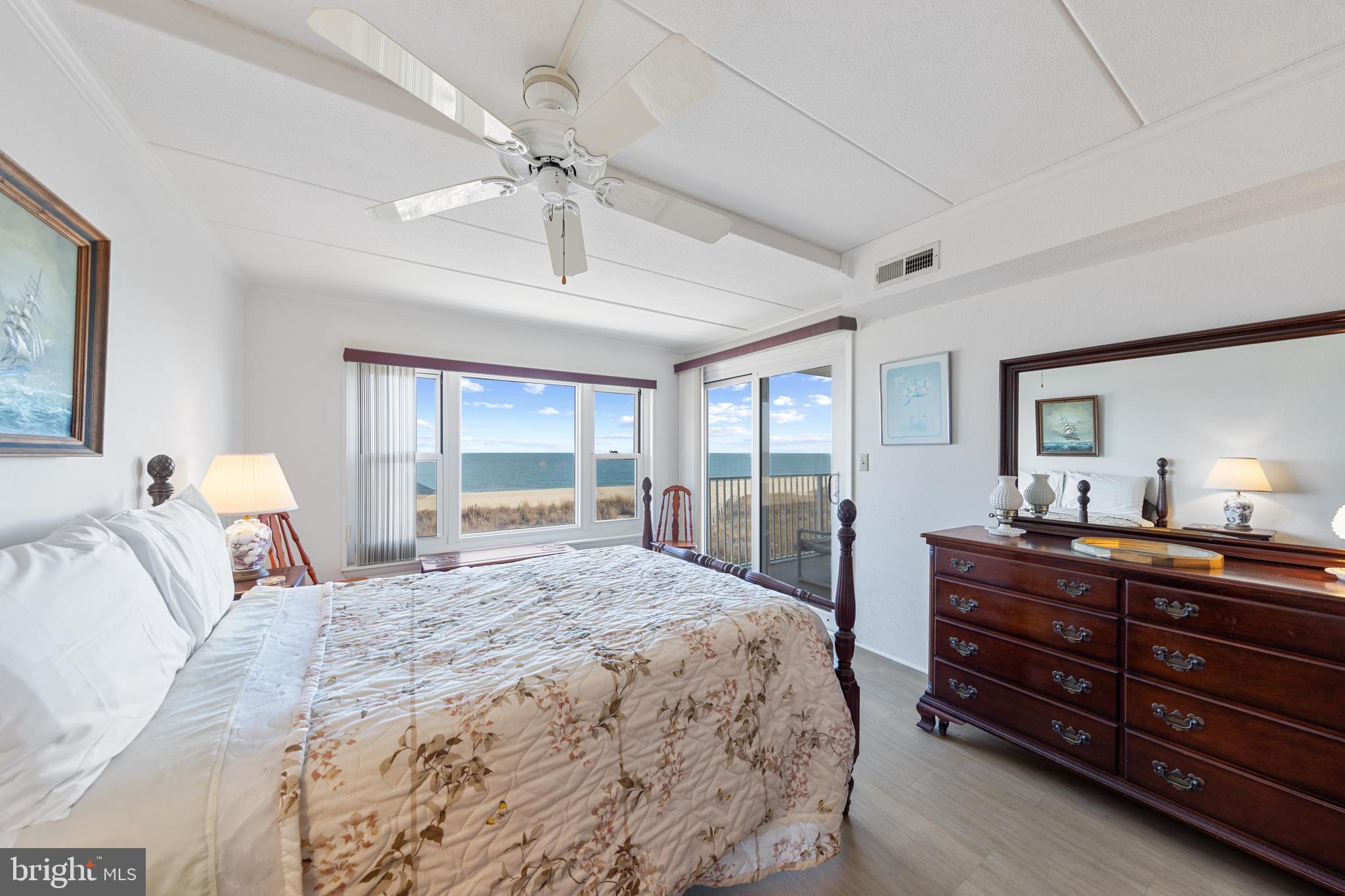 OCEANBAY CITY - Residential