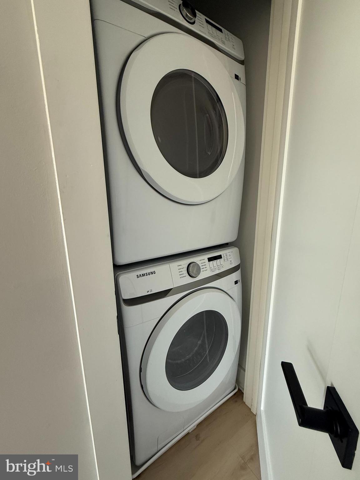 EAST KENSINGTON - Residential Lease