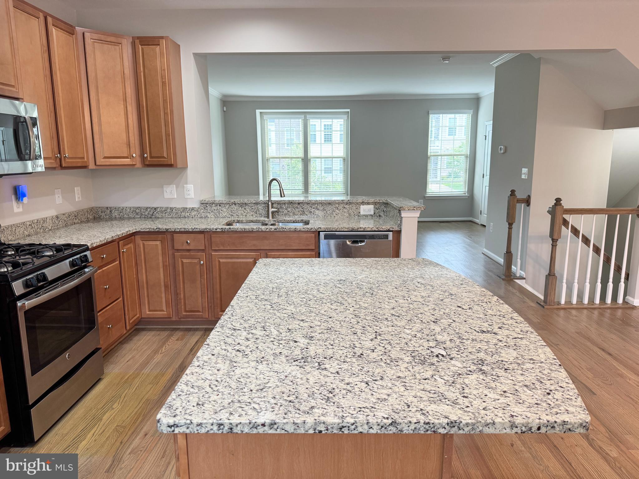 EMBREY MILL - Residential Lease