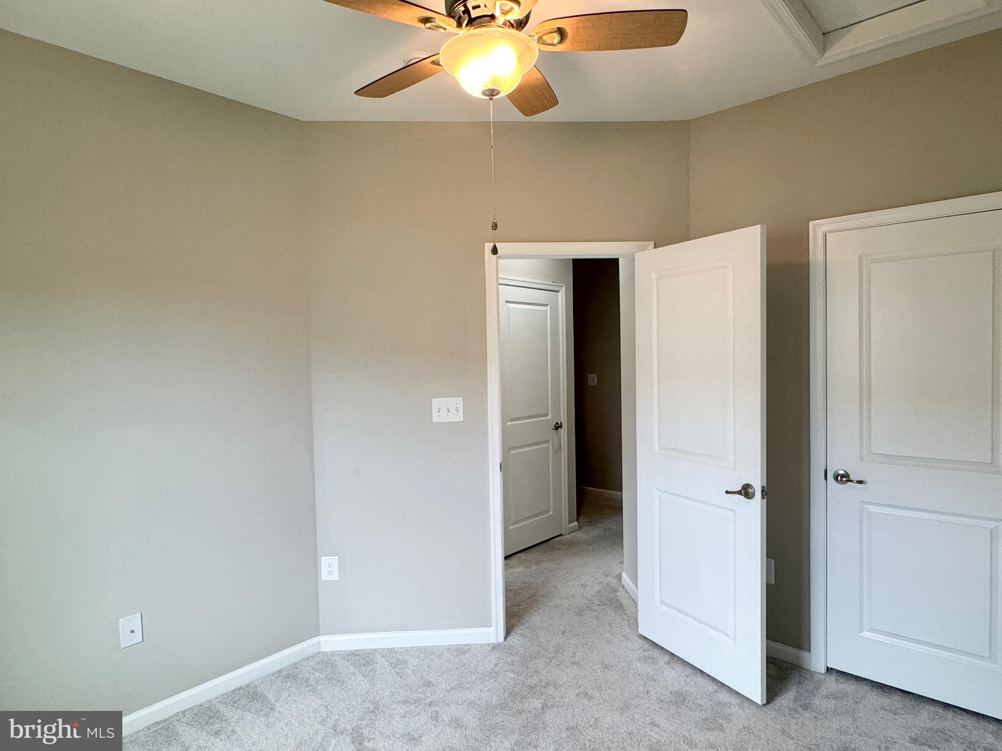 EMBREY MILL - Residential Lease