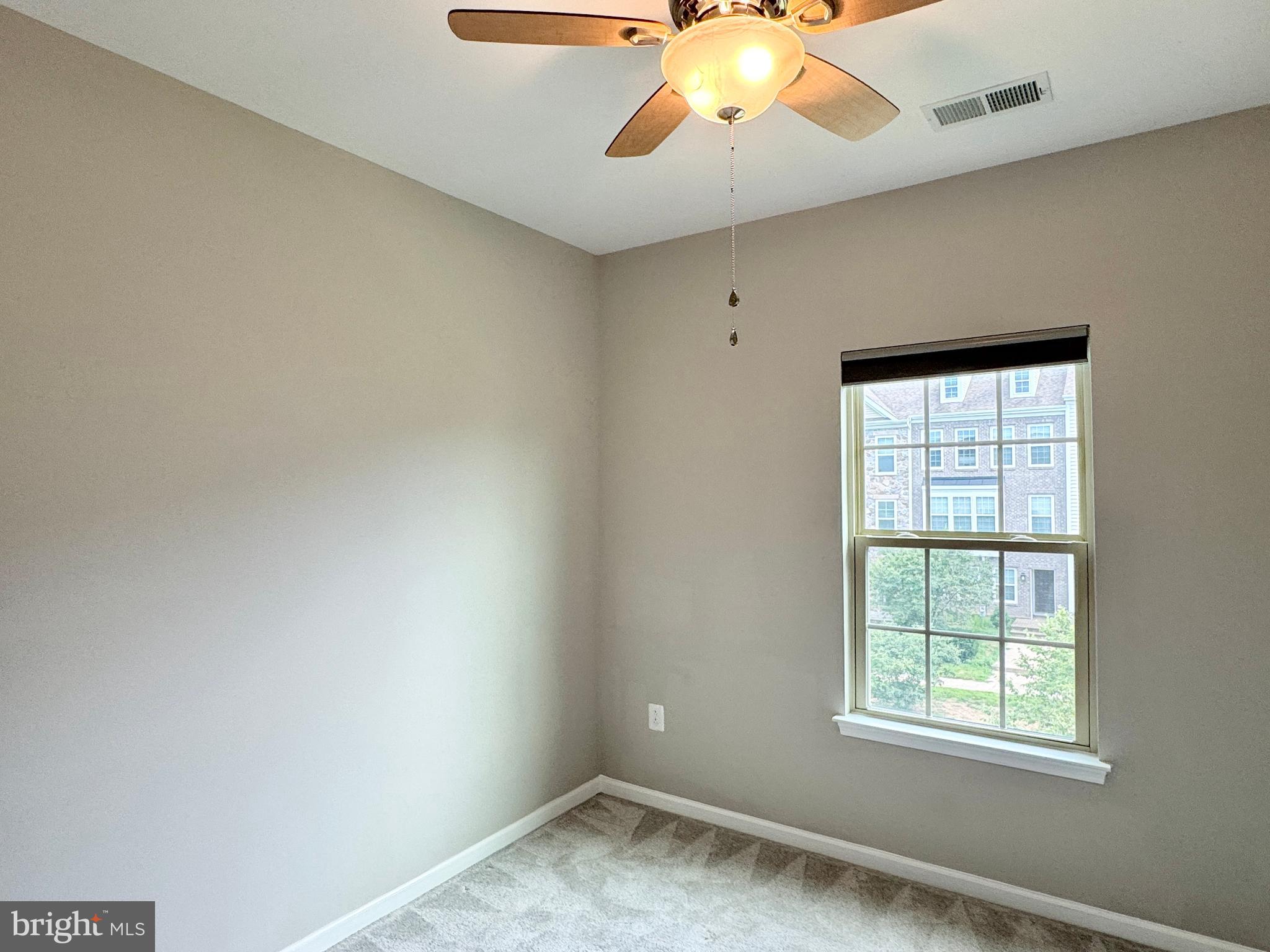 EMBREY MILL - Residential Lease