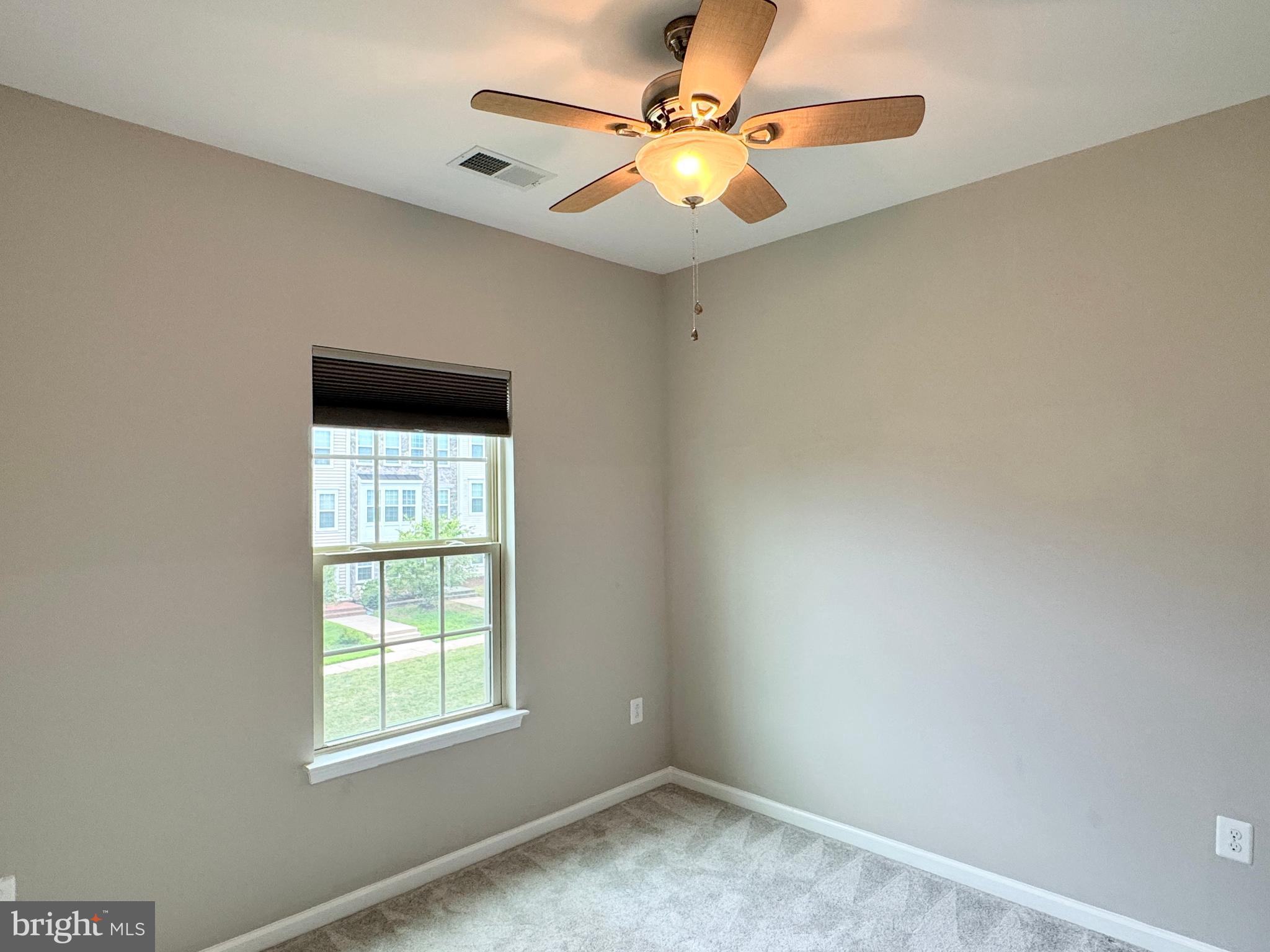 EMBREY MILL - Residential Lease