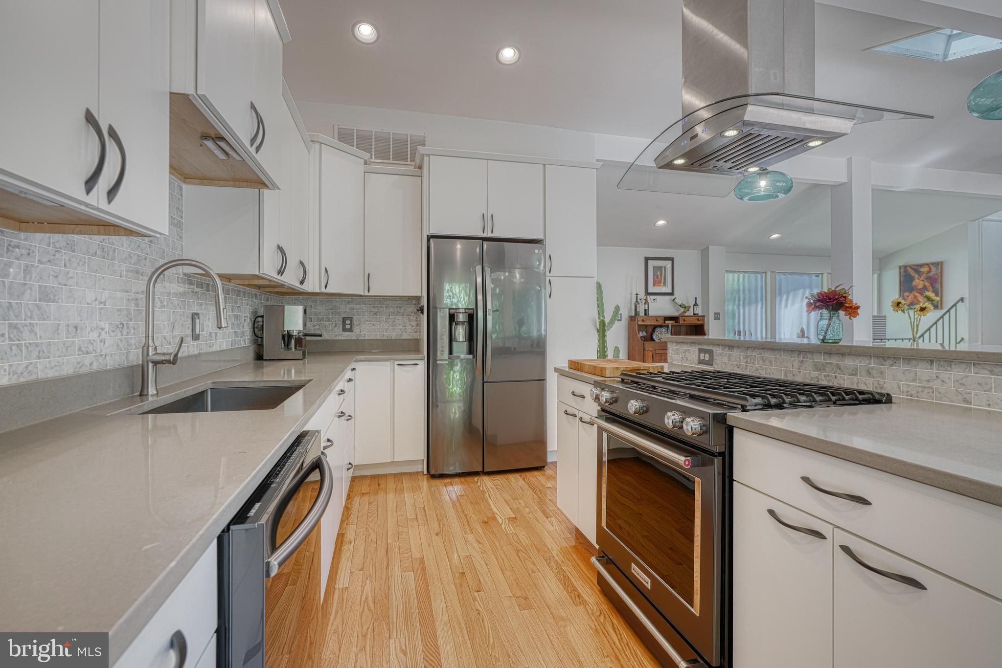 GREEN SPRING VALLEY - Residential