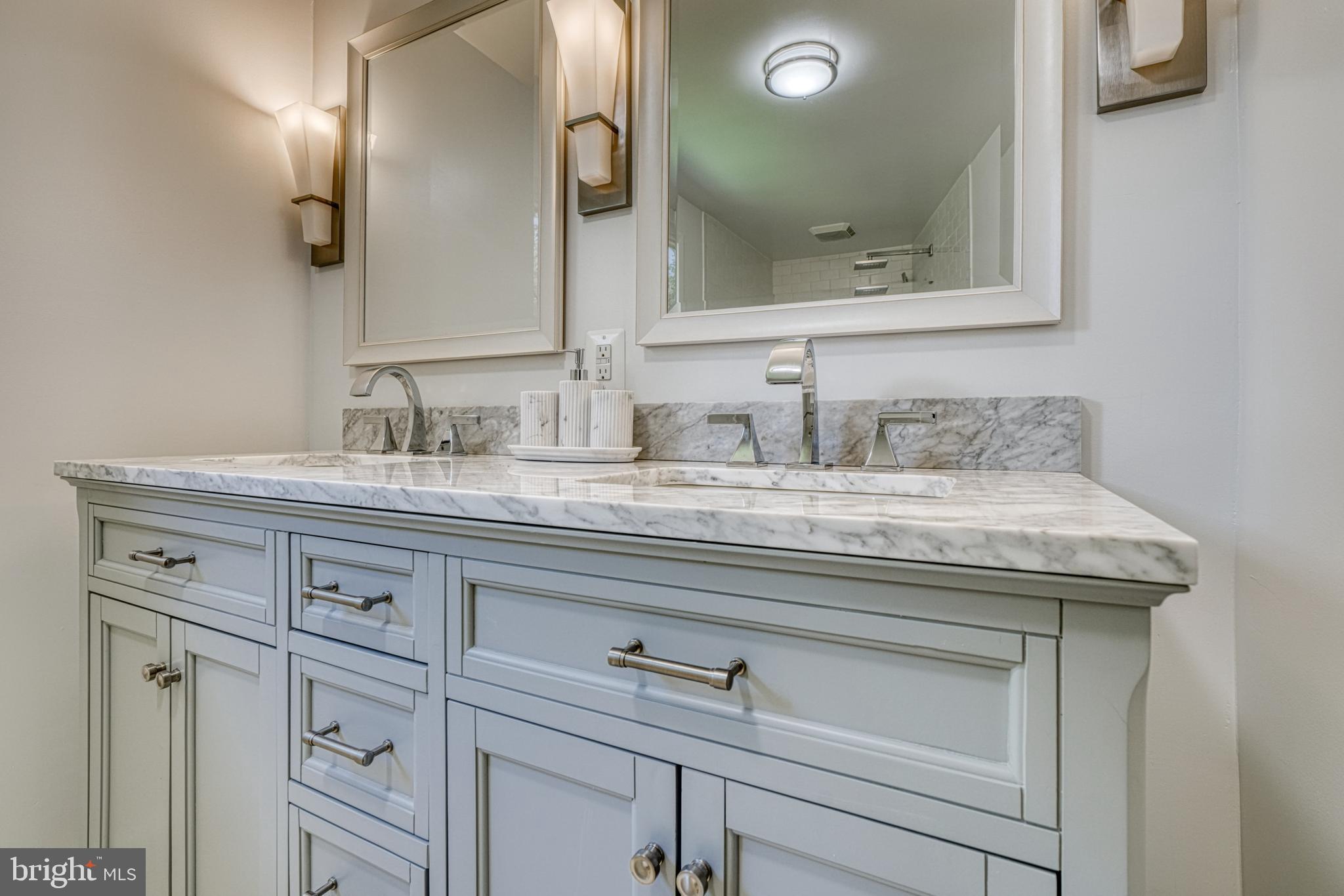 GREEN SPRING VALLEY - Residential