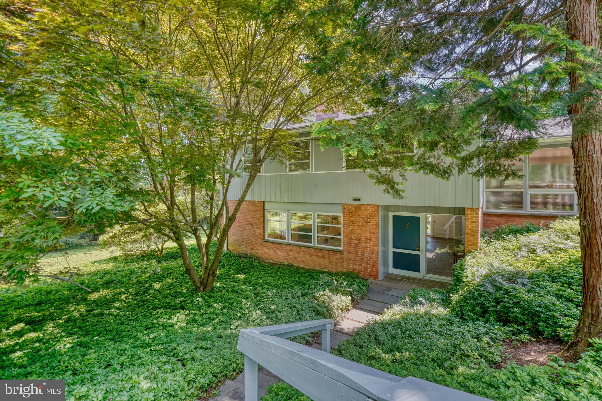 GREEN SPRING VALLEY - Residential