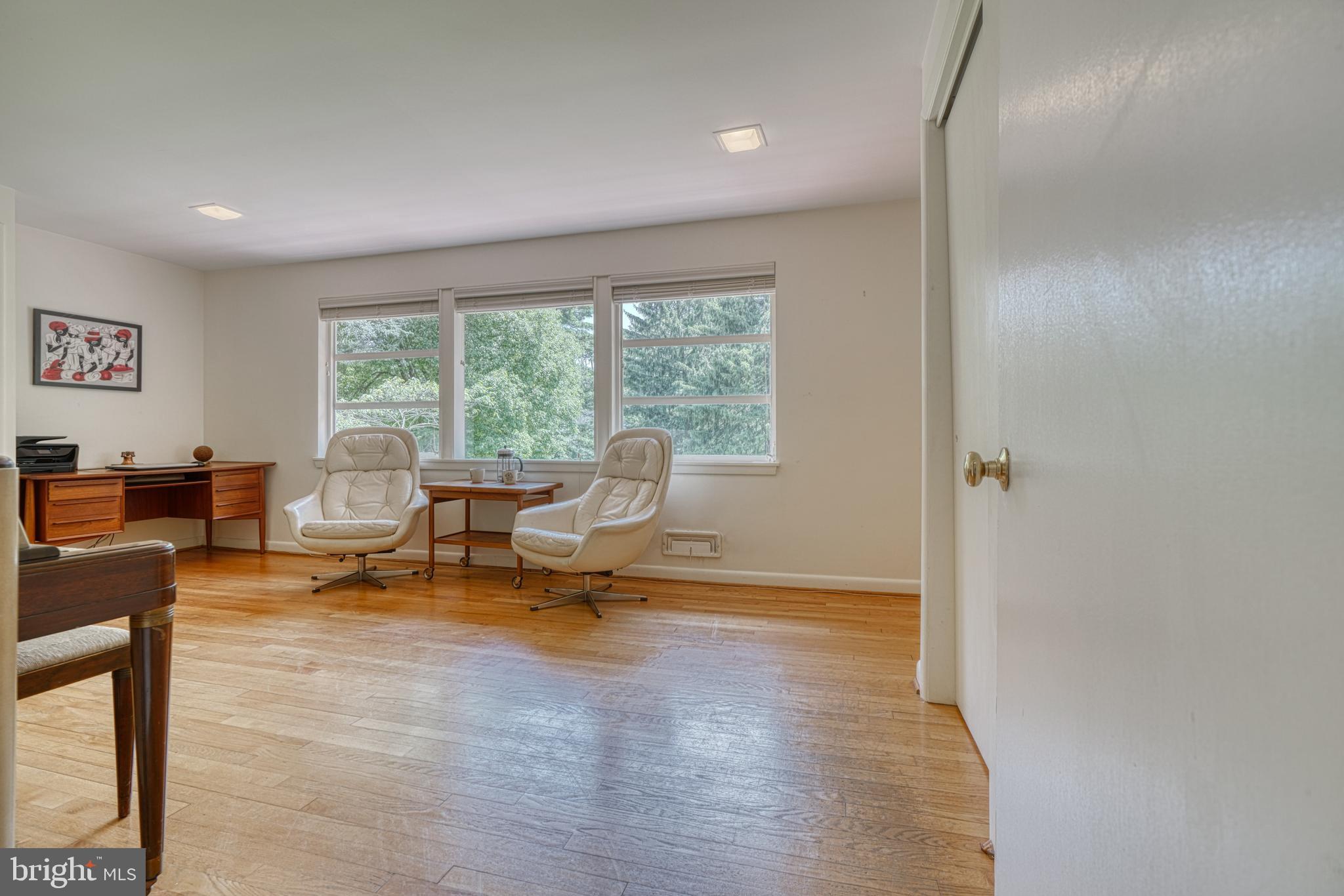 GREEN SPRING VALLEY - Residential