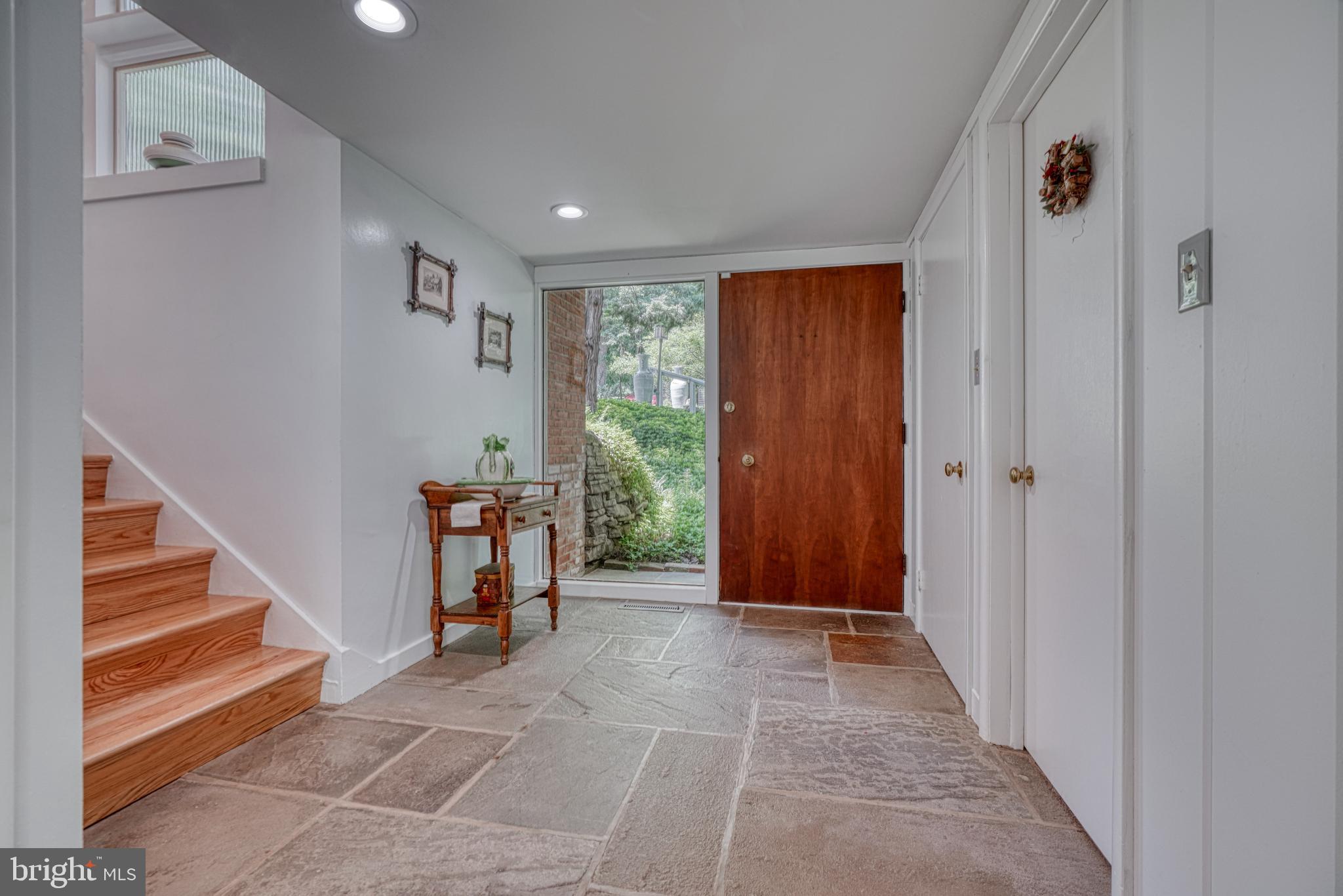 GREEN SPRING VALLEY - Residential