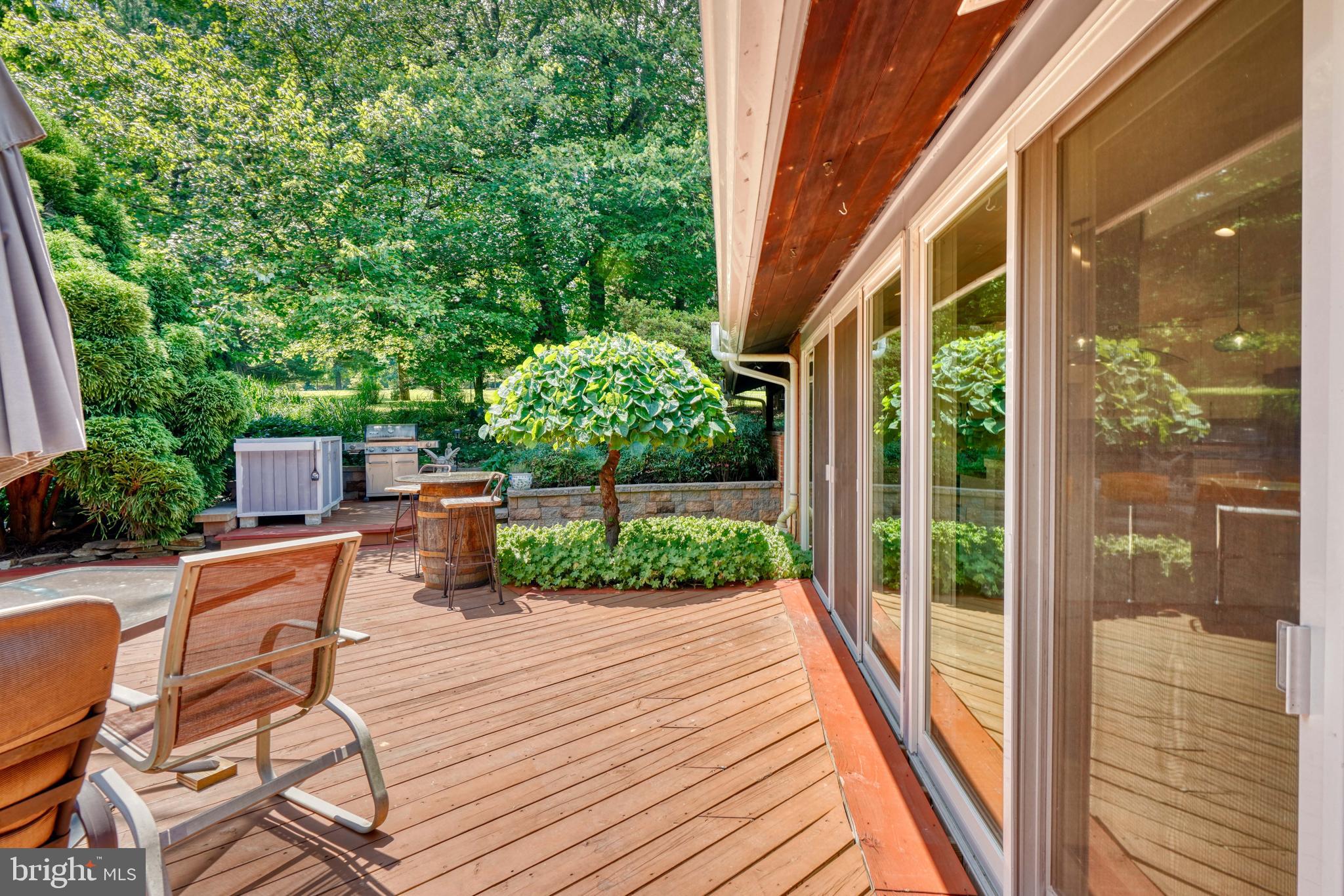 GREEN SPRING VALLEY - Residential