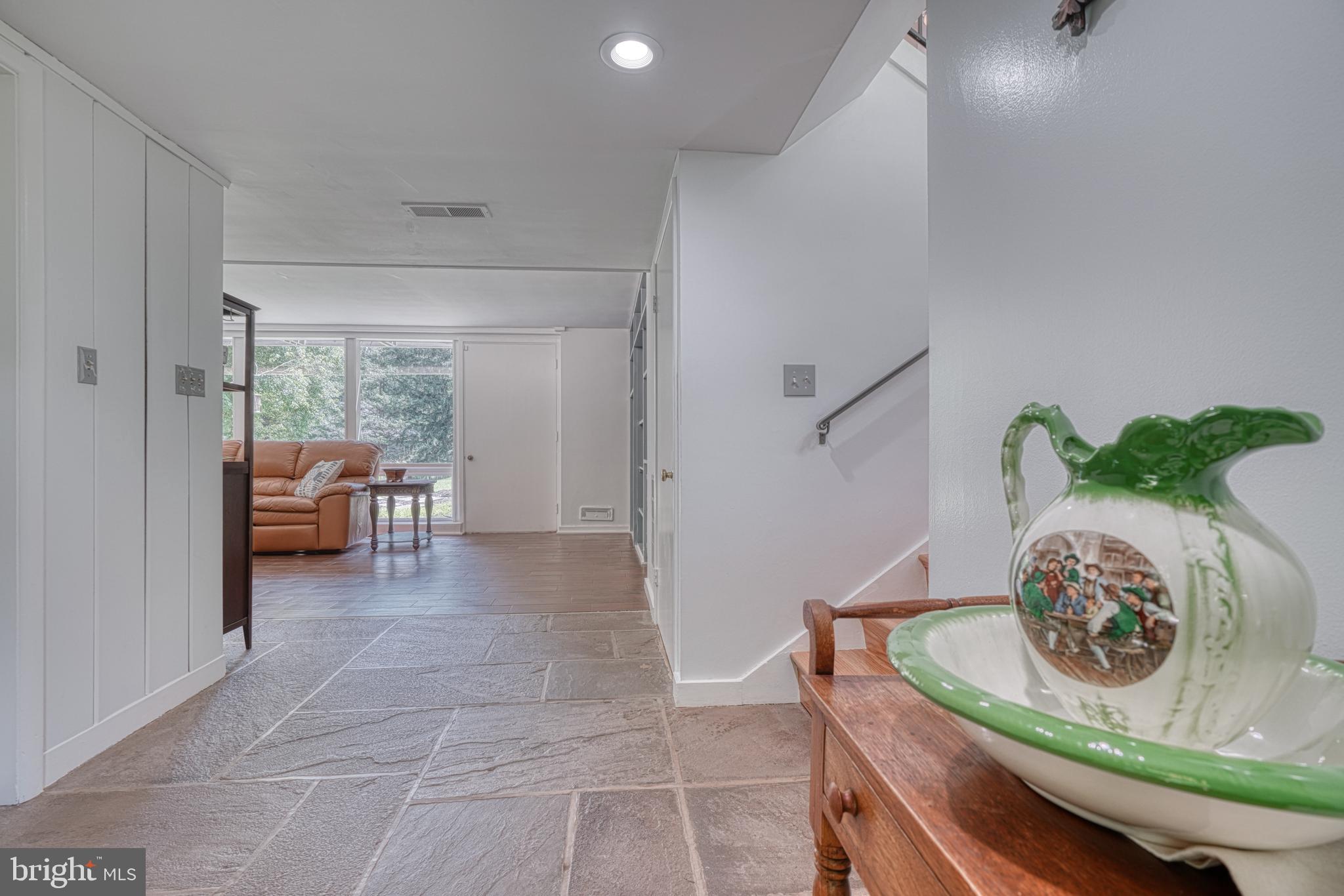 GREEN SPRING VALLEY - Residential