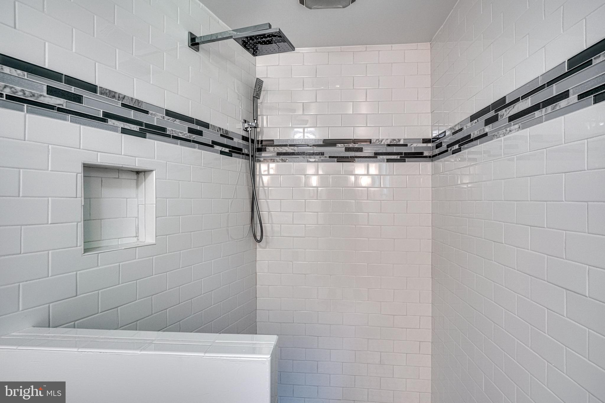 GREEN SPRING VALLEY - Residential