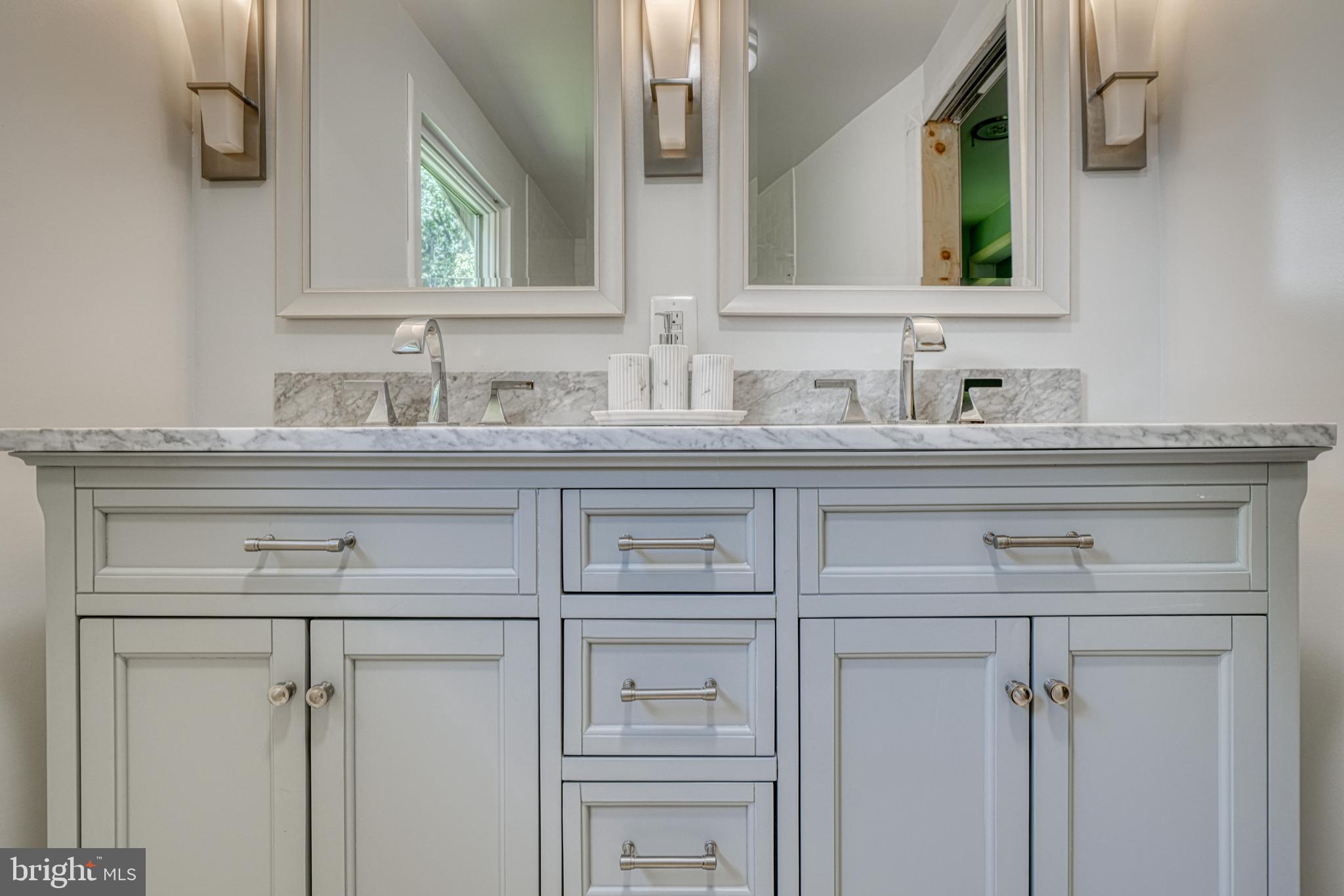 GREEN SPRING VALLEY - Residential