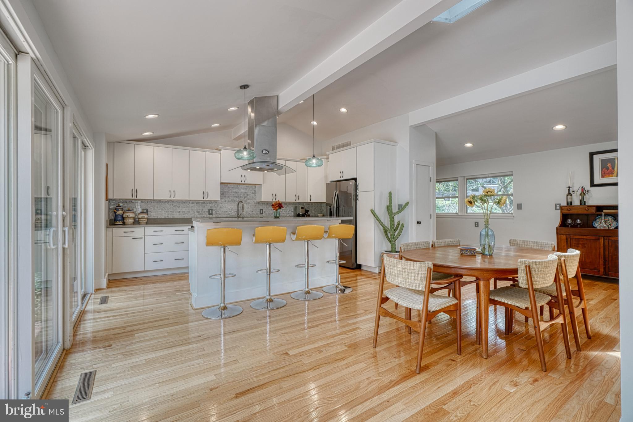 GREEN SPRING VALLEY - Residential