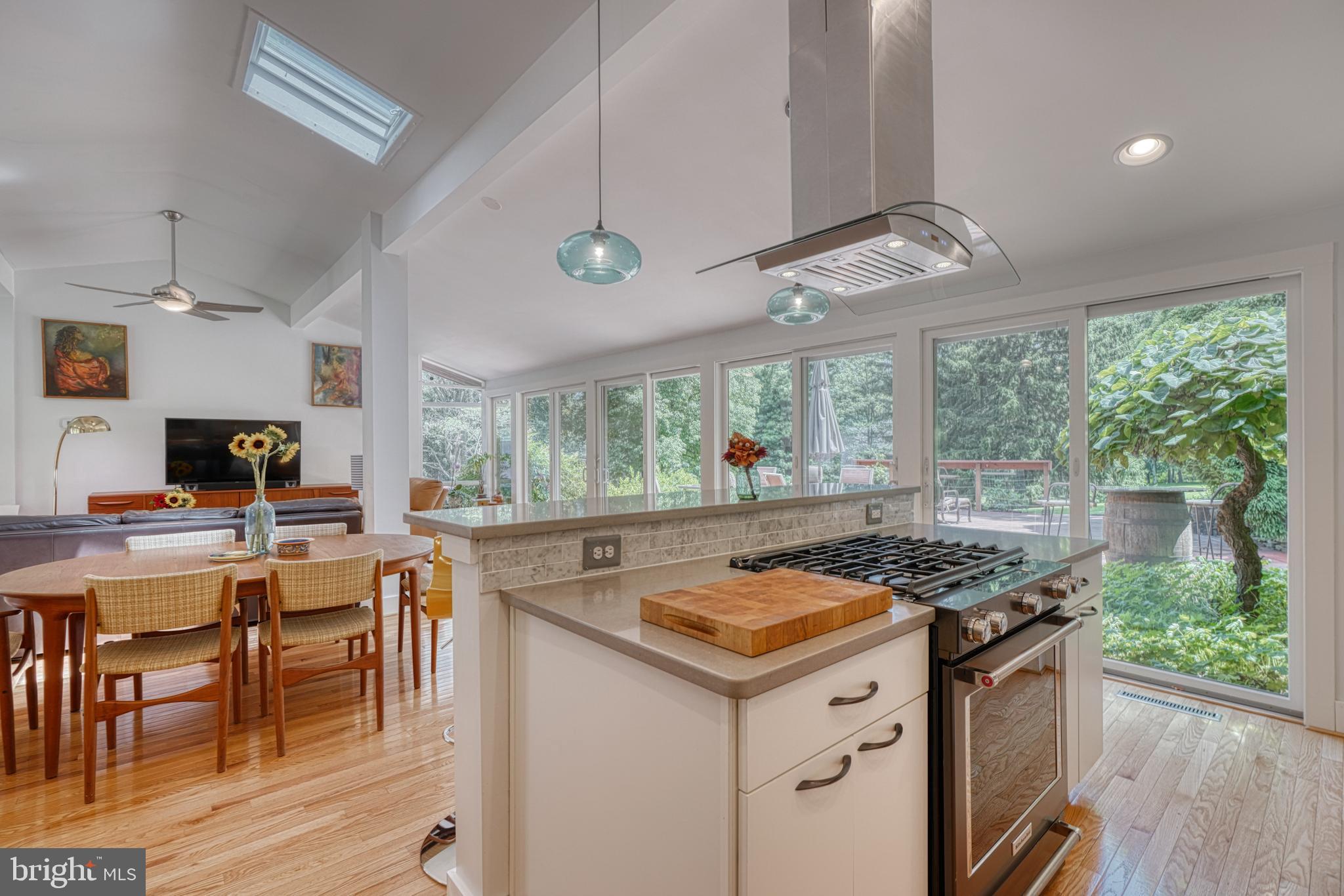 GREEN SPRING VALLEY - Residential