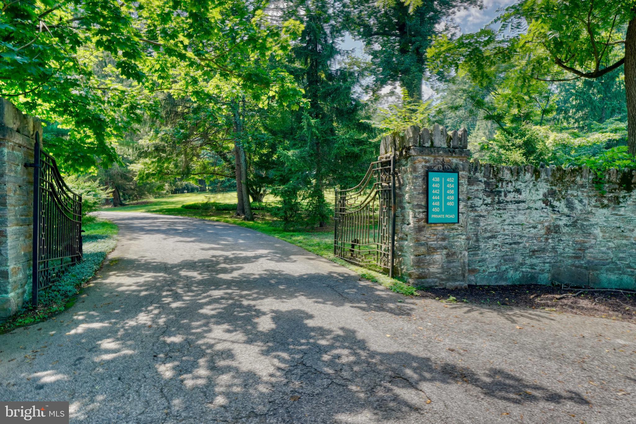 GREEN SPRING VALLEY - Residential