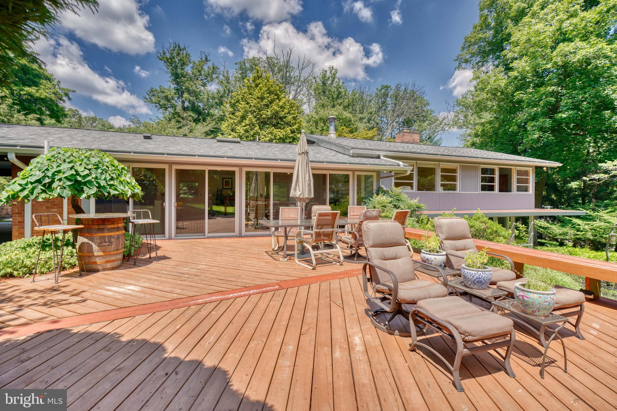 GREEN SPRING VALLEY - Residential