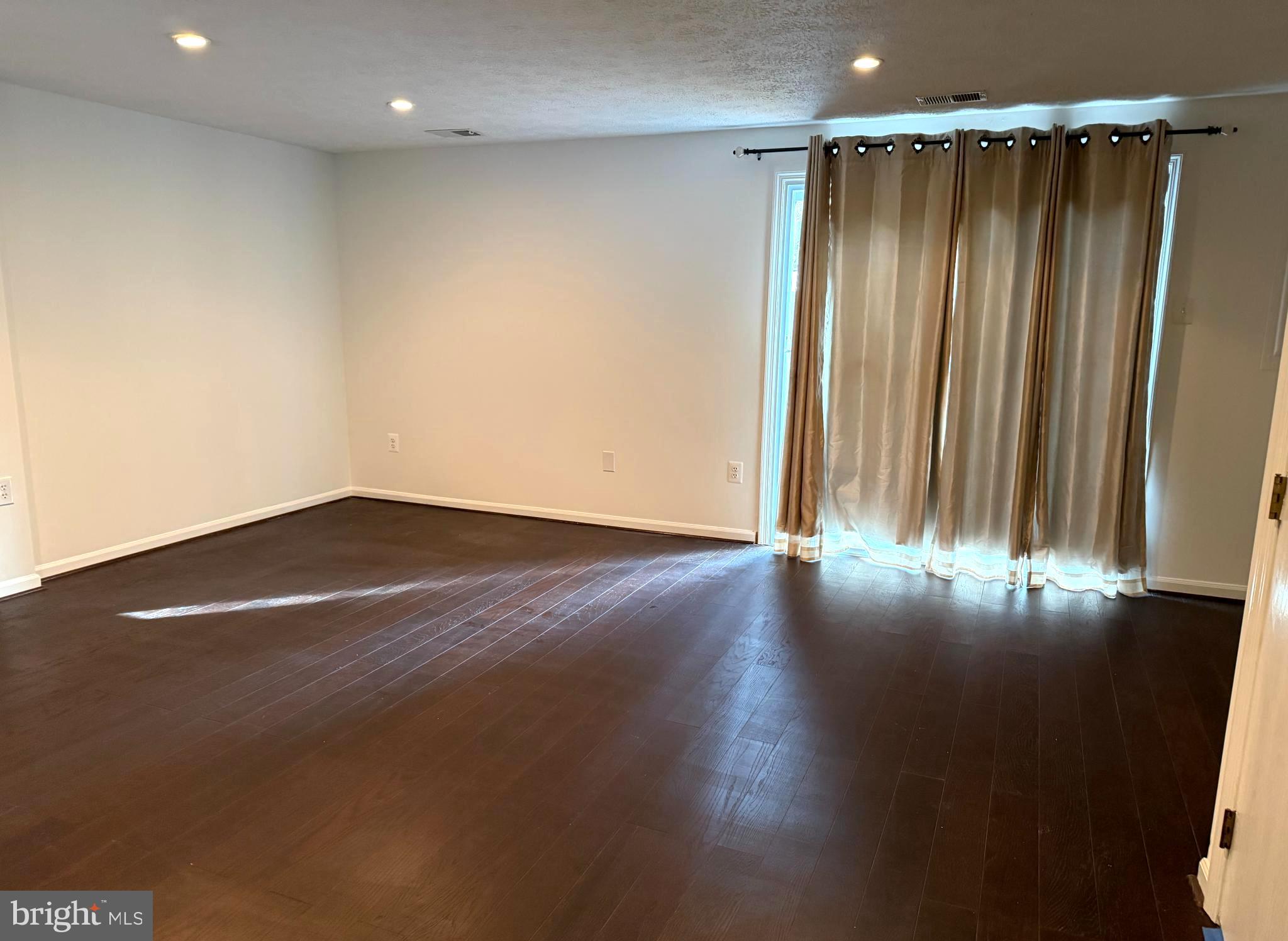 14013 TEANECK TERRACE