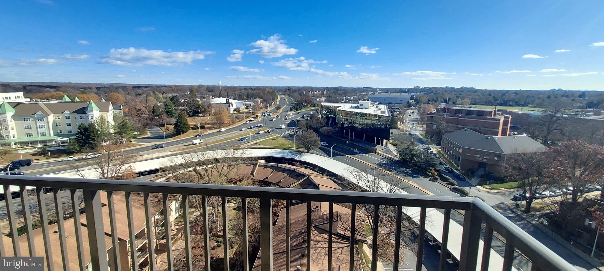 AMERICANA CENTRE - Residential