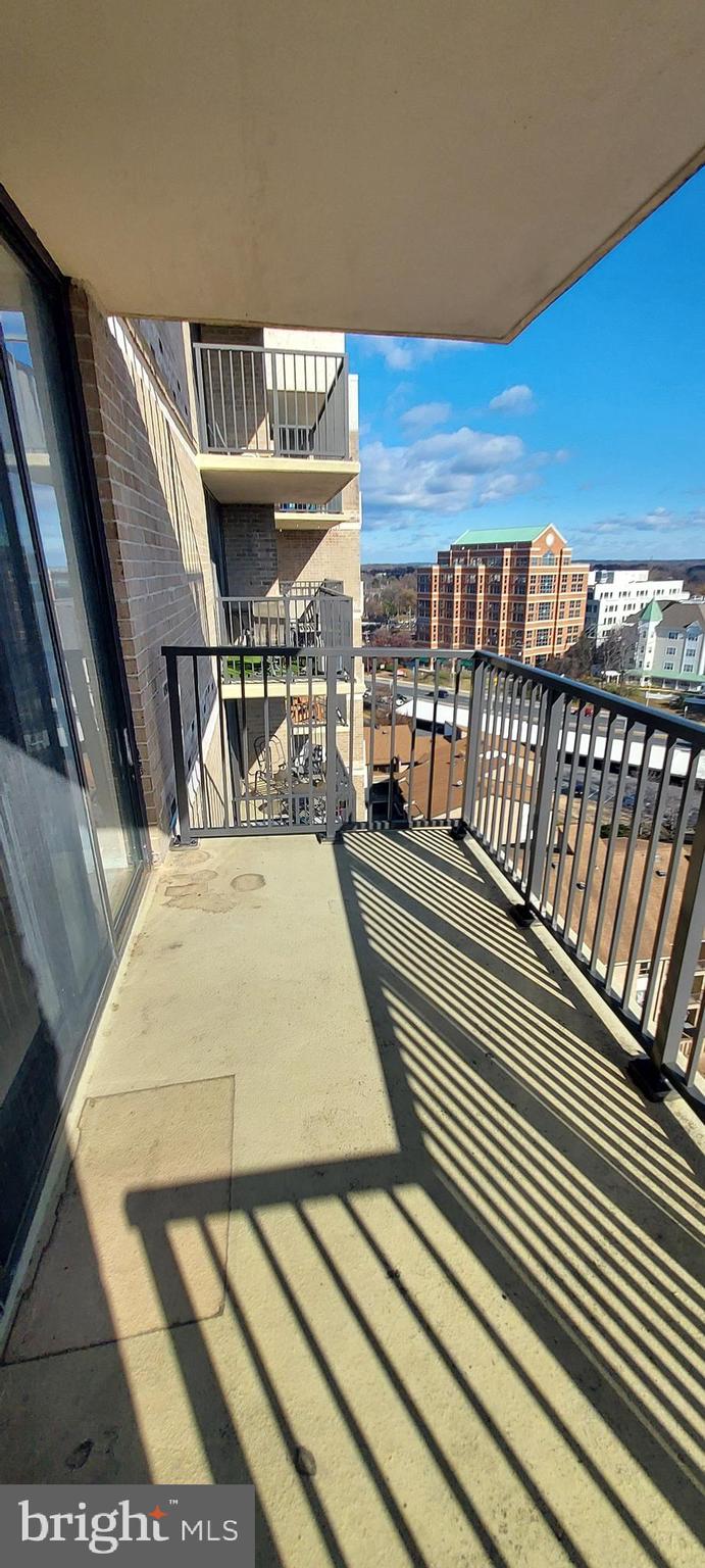 AMERICANA CENTRE - Residential