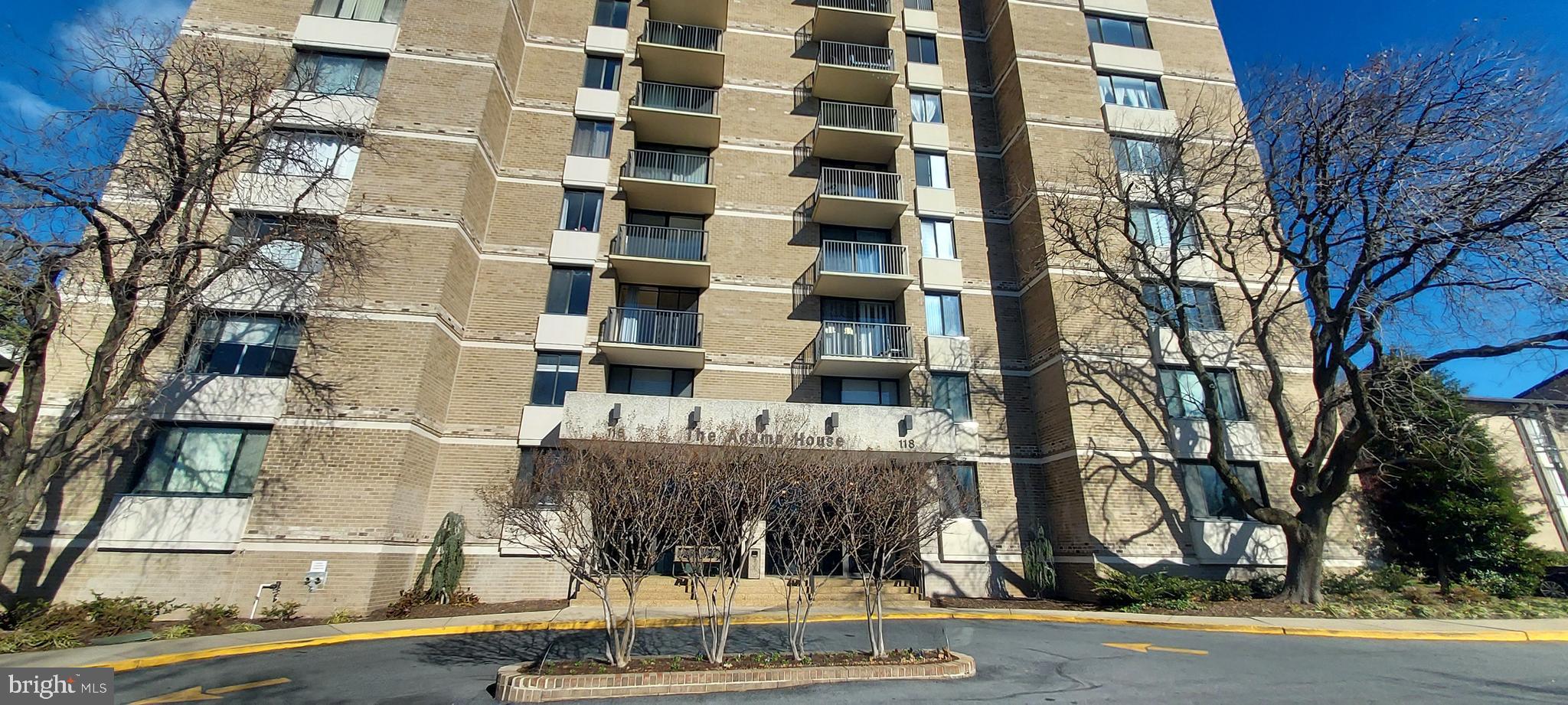 ****HUGE PRICE REDUCTION, lowest price in the building ***** Welcome to 118 Monroe Street Unit 1309. 1 spacious bedroom and 1 full bath with granite vanity top, large living room walkout to balcony view city of Rockville, dining room off of kitchen and living area, kitchen with kitchen table space, all utilities included to condo fee, 1 assigned parking space, walking distance to all shops, stores, movie theater, metro, employment center, schools. The building comes with a 24-hour secure building. Great value, it will not last, within walking distance to everything in the city of Rockville.