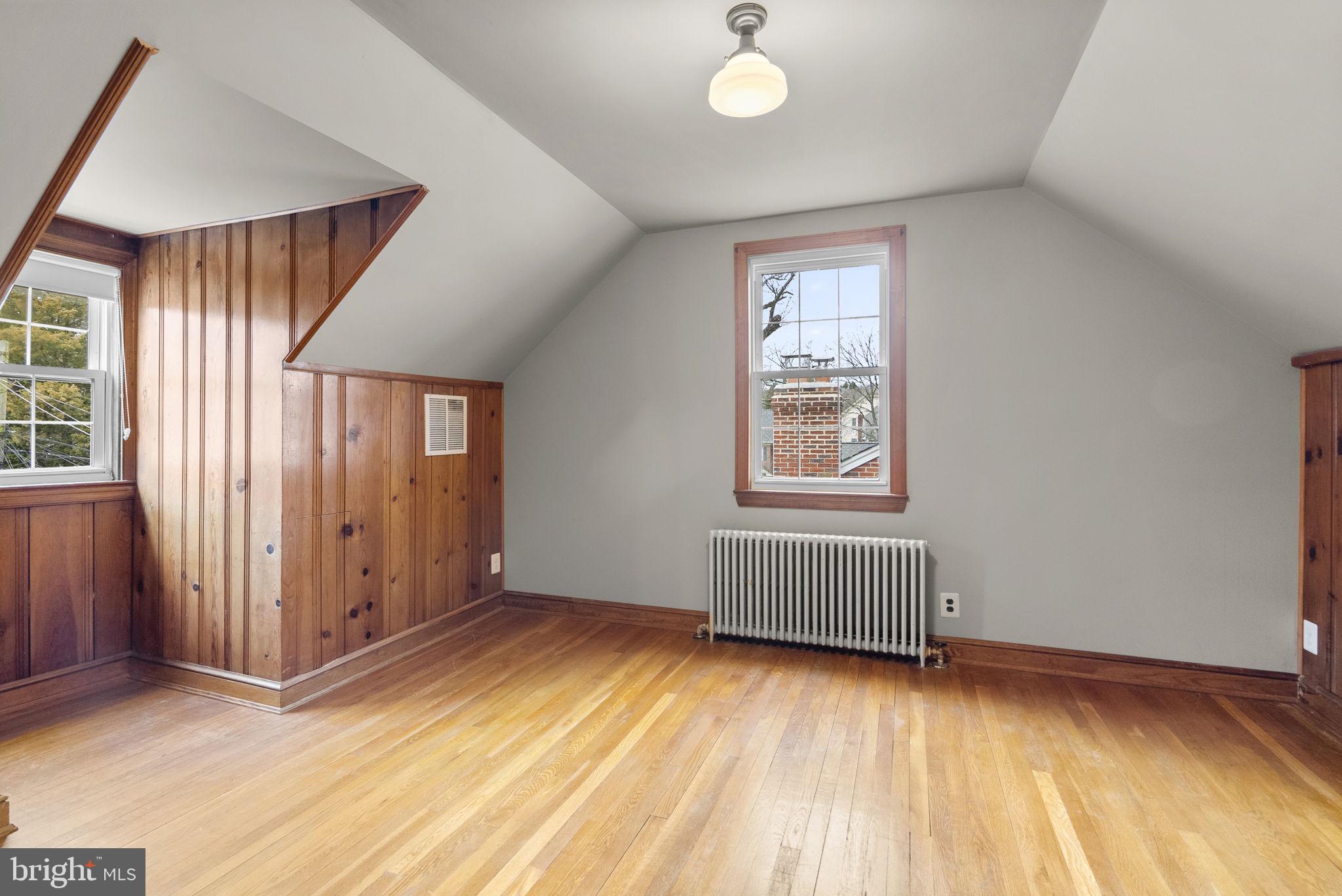 SILVER SPRING - Residential