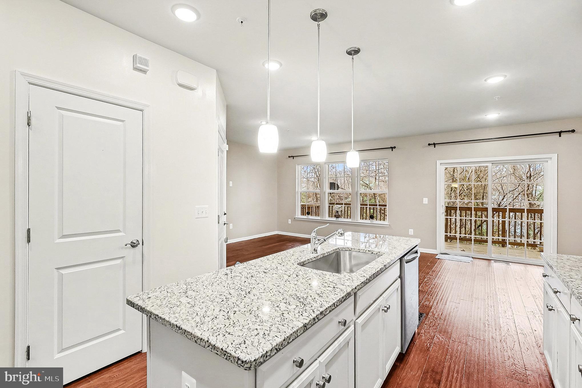 WILLIAM SQUARE - Residential