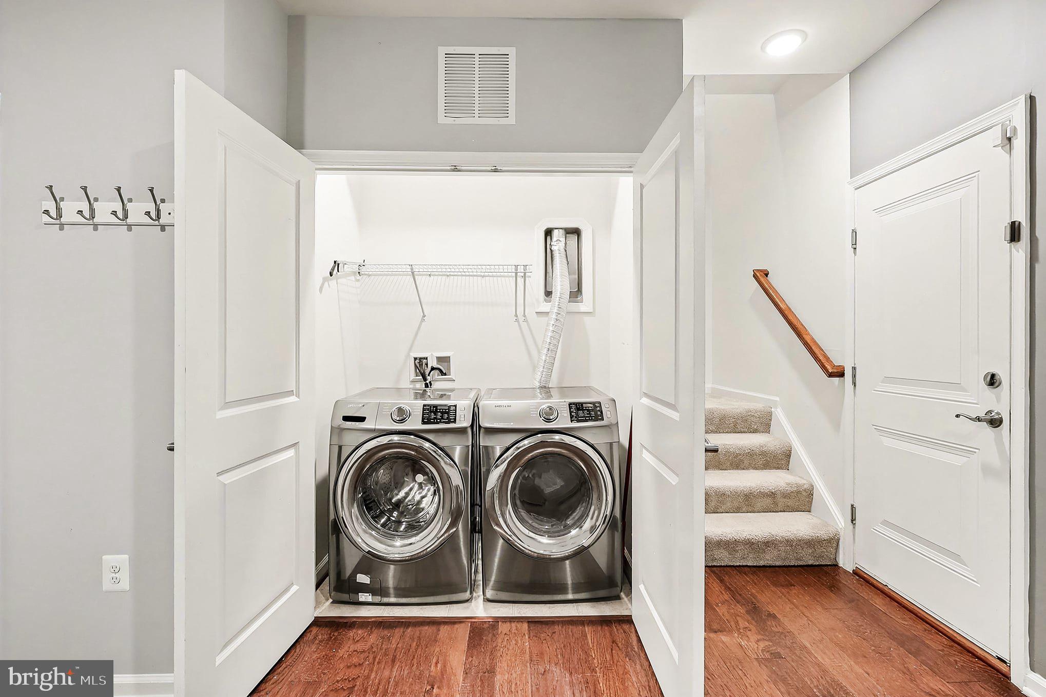 WILLIAM SQUARE - Residential