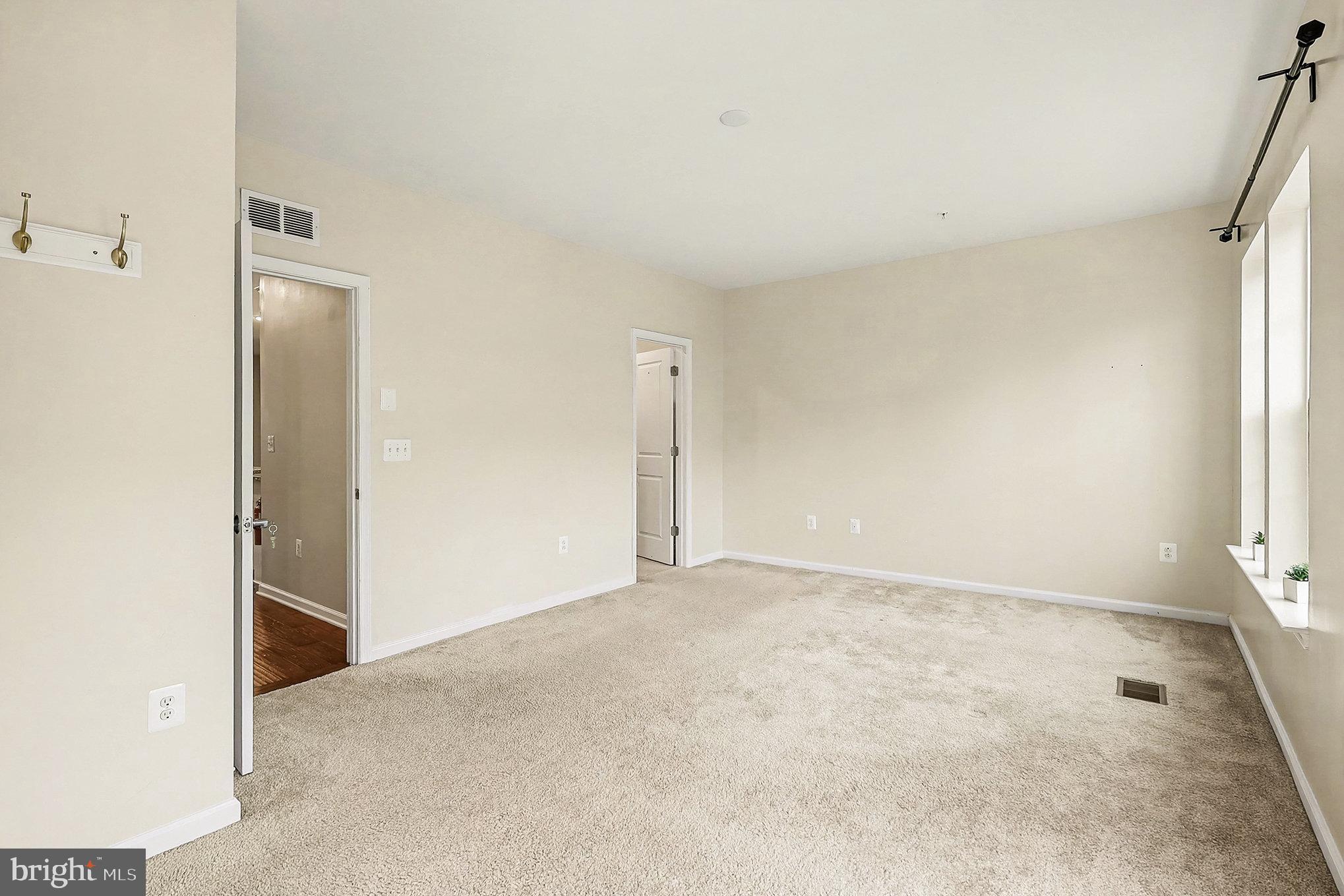 WILLIAM SQUARE - Residential