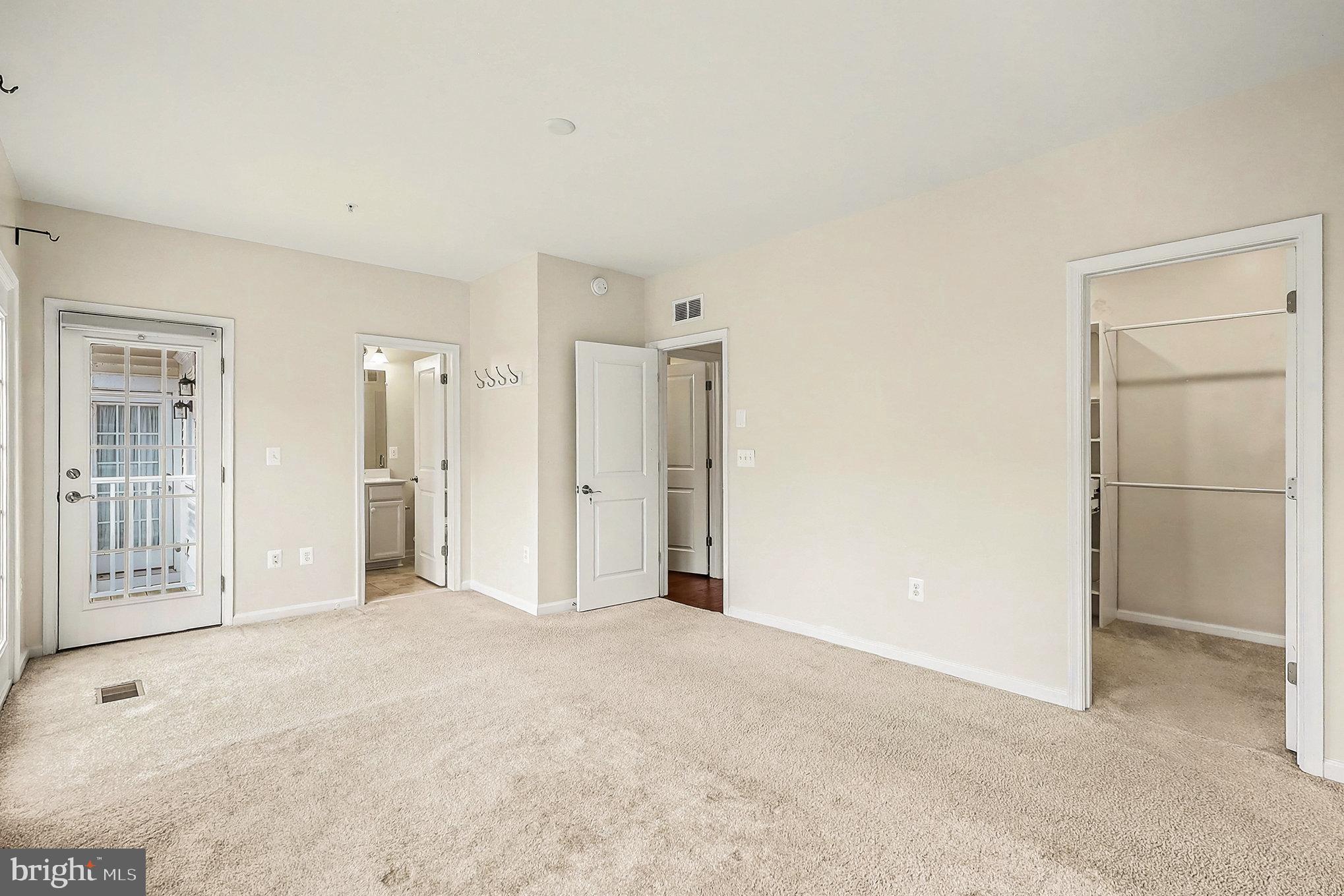 WILLIAM SQUARE - Residential