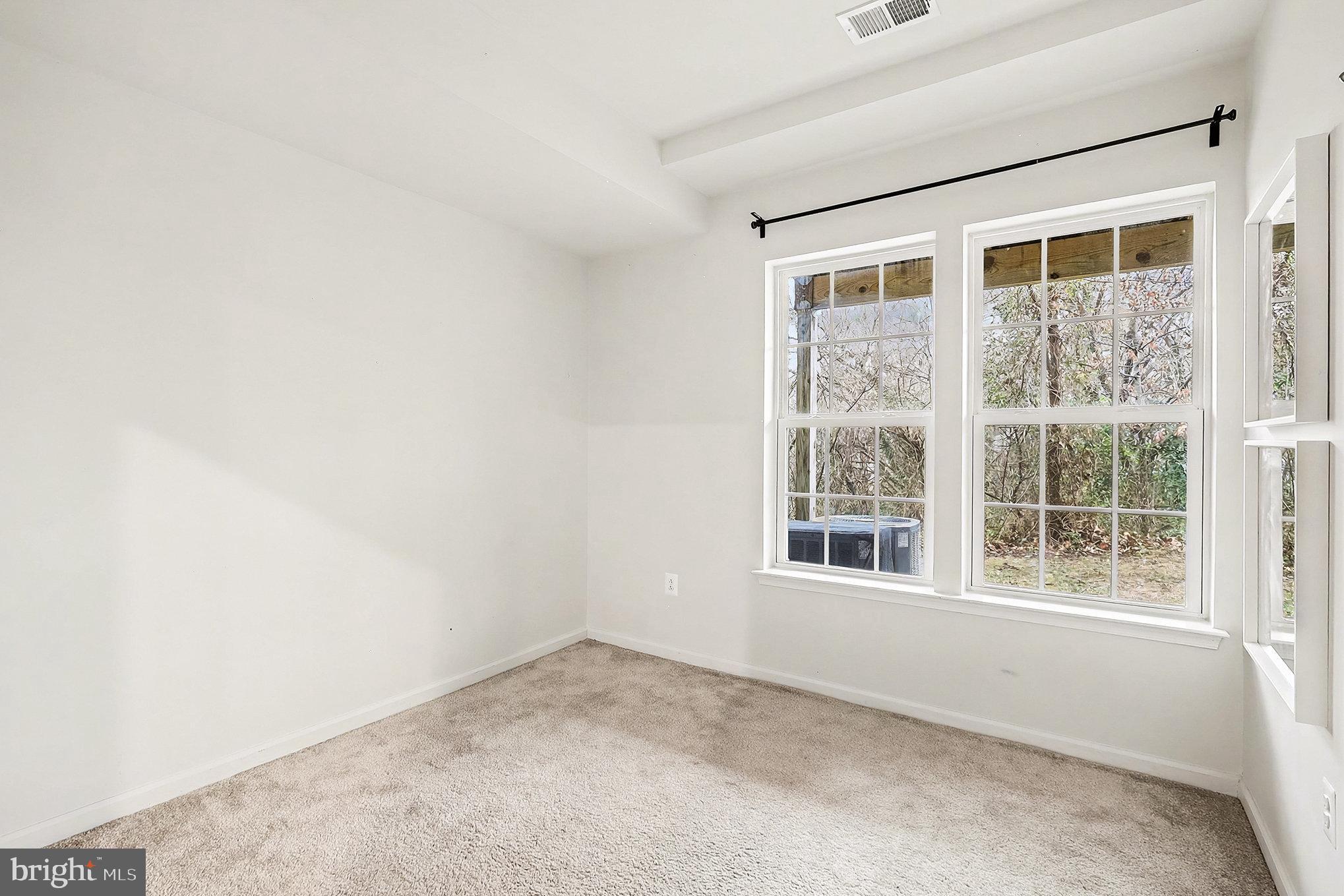 WILLIAM SQUARE - Residential