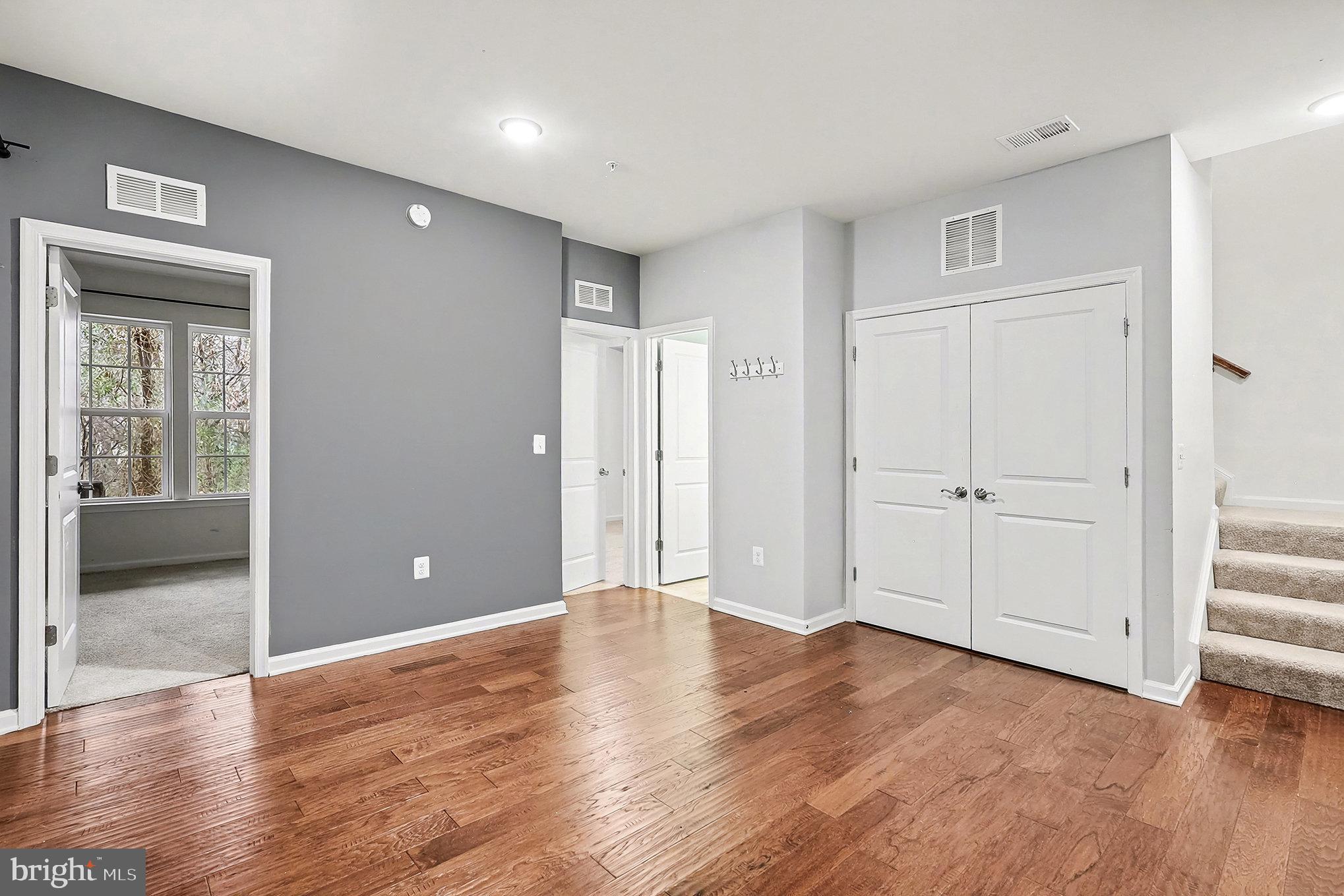 WILLIAM SQUARE - Residential