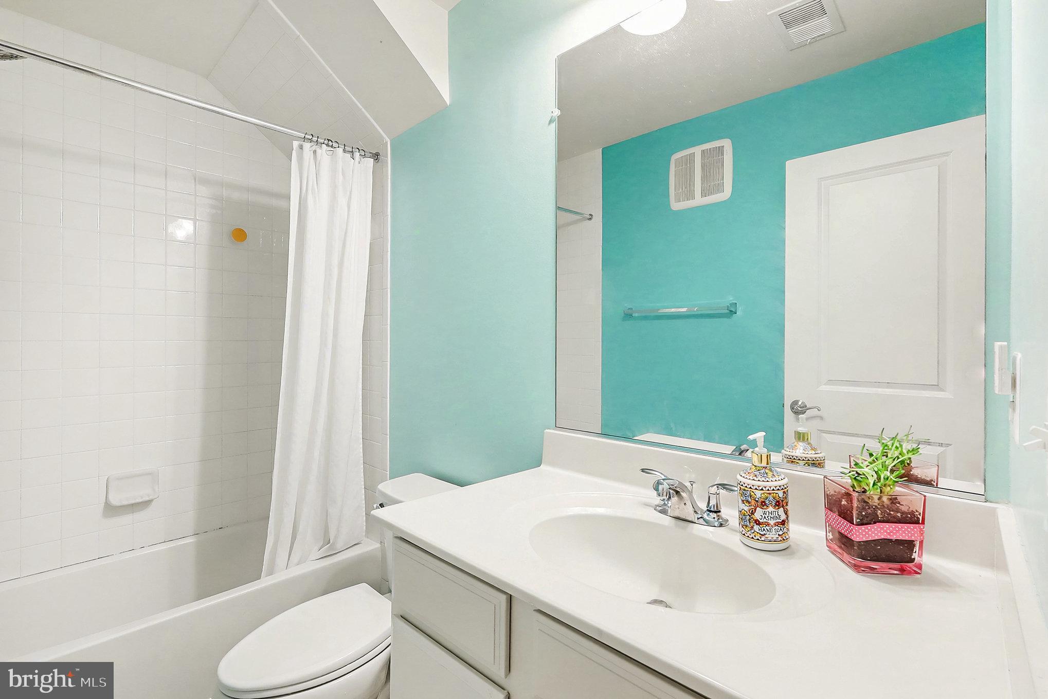 WILLIAM SQUARE - Residential