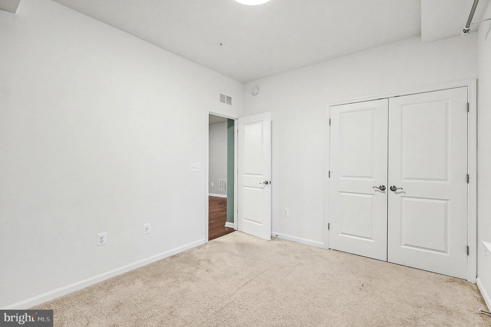 WILLIAM SQUARE - Residential