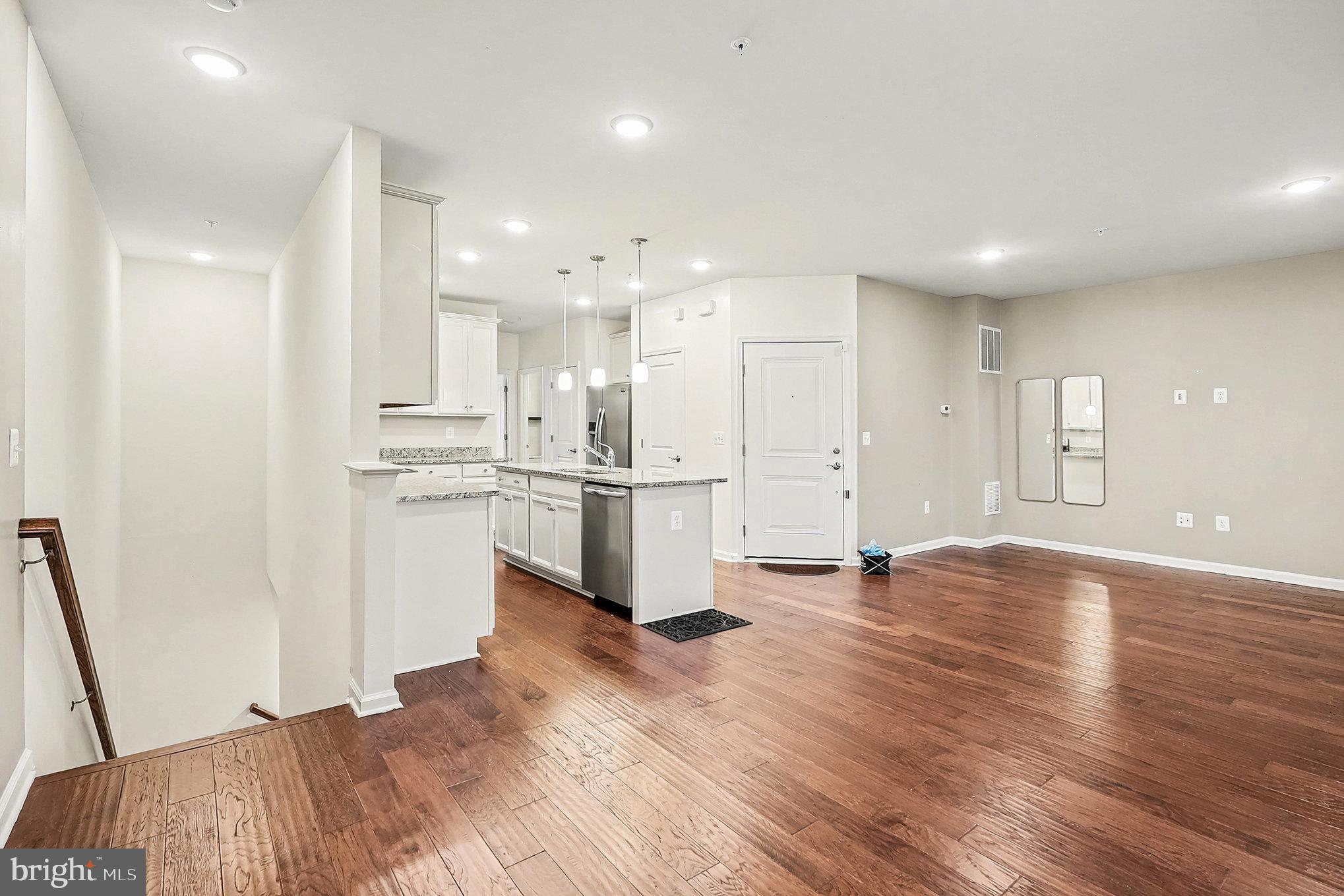 WILLIAM SQUARE - Residential