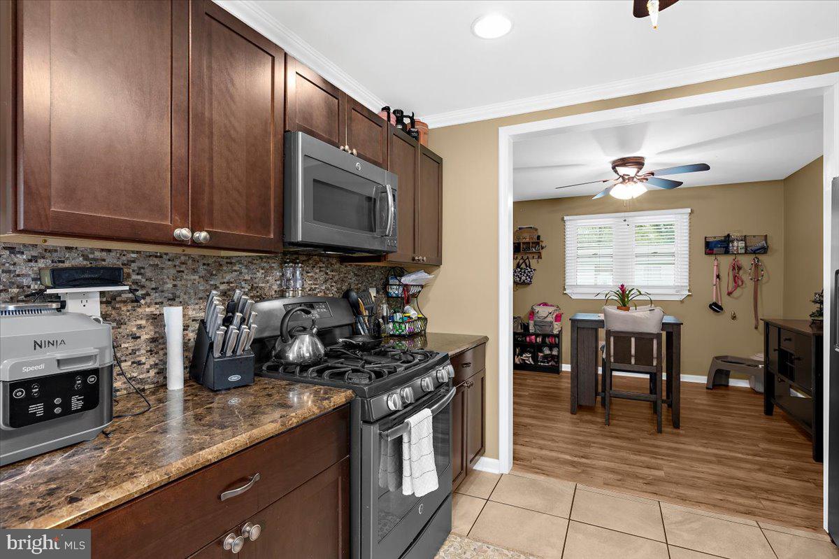 WOODLAWN HEIGHTS - Residential