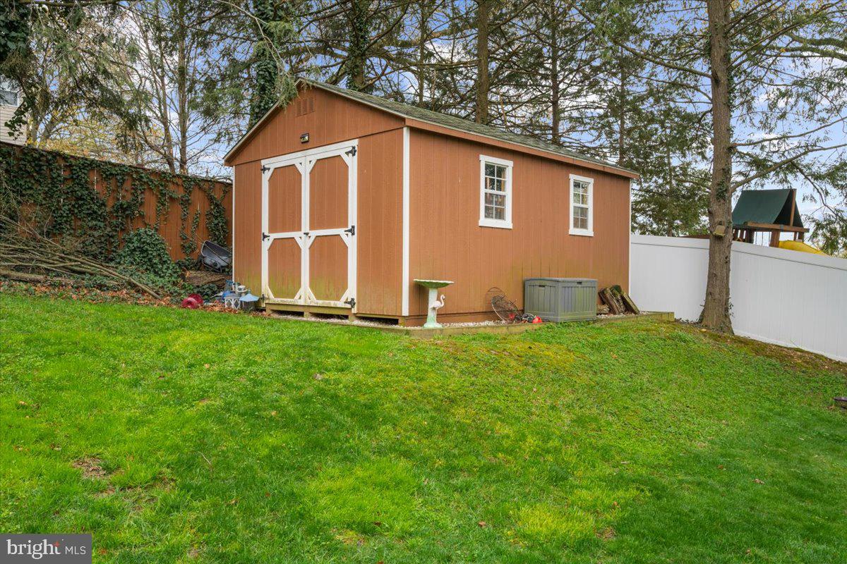 WOODLAWN HEIGHTS - Residential