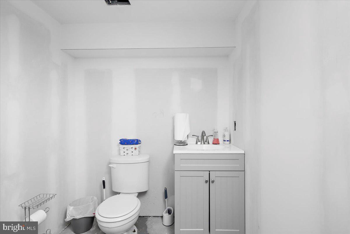 WOODLAWN HEIGHTS - Residential