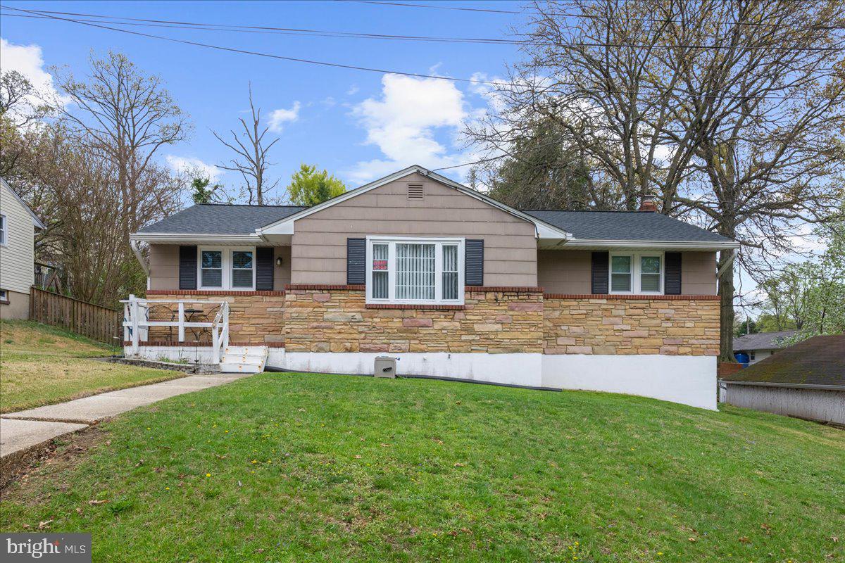 WOODLAWN HEIGHTS - Residential