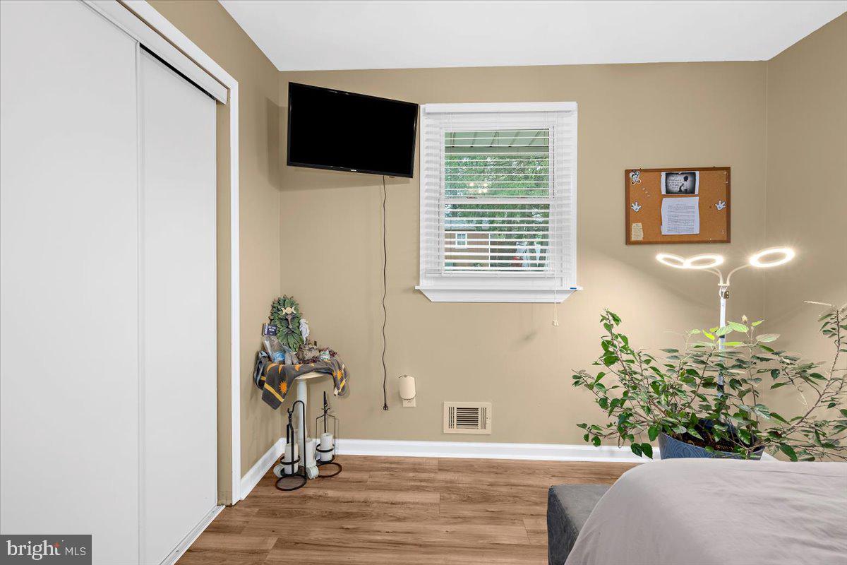 WOODLAWN HEIGHTS - Residential