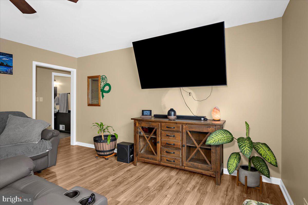 WOODLAWN HEIGHTS - Residential