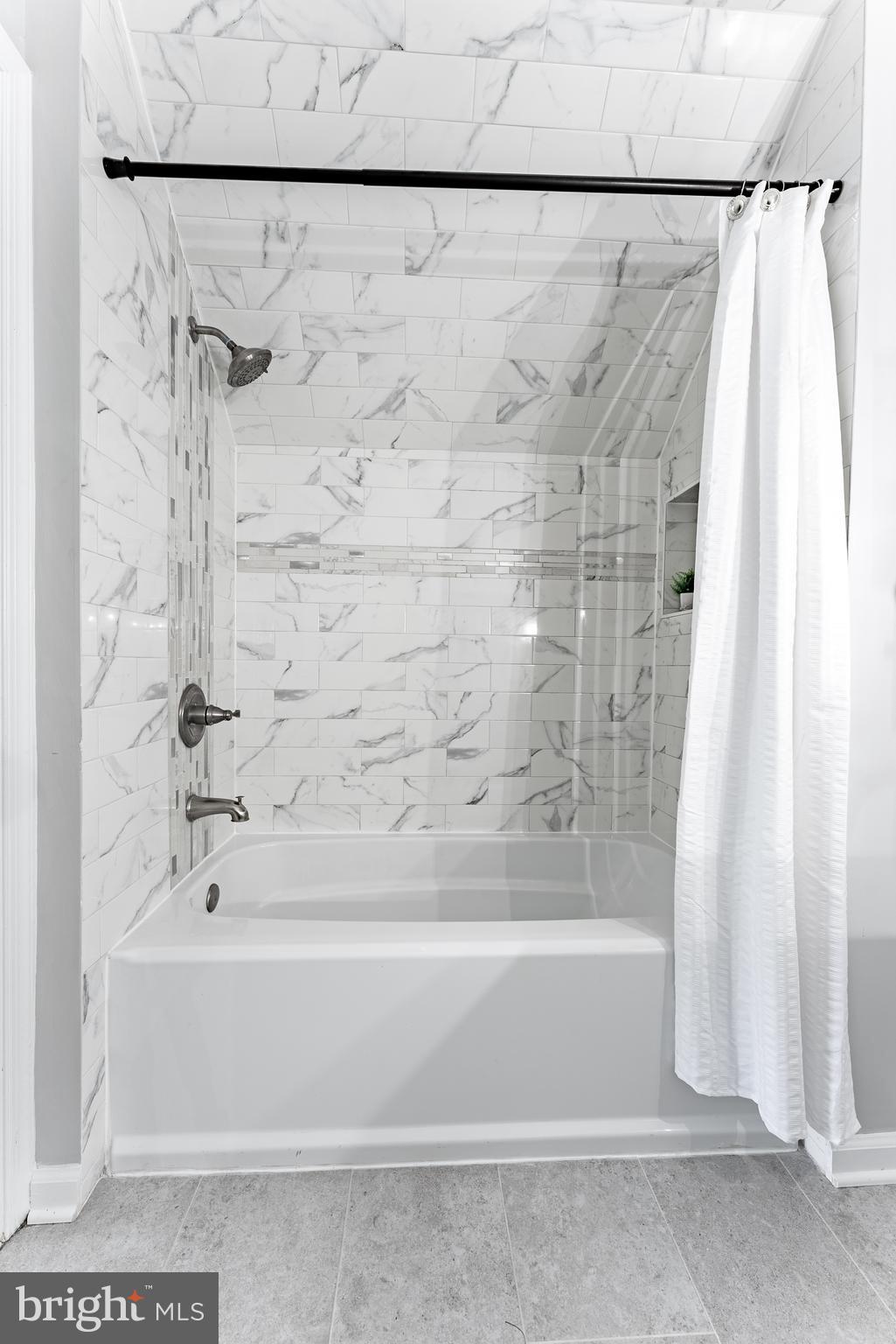 FAIRCHESTER - Residential