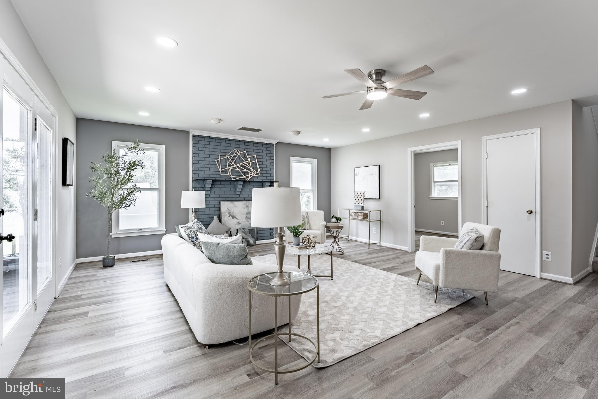 FAIRCHESTER - Residential