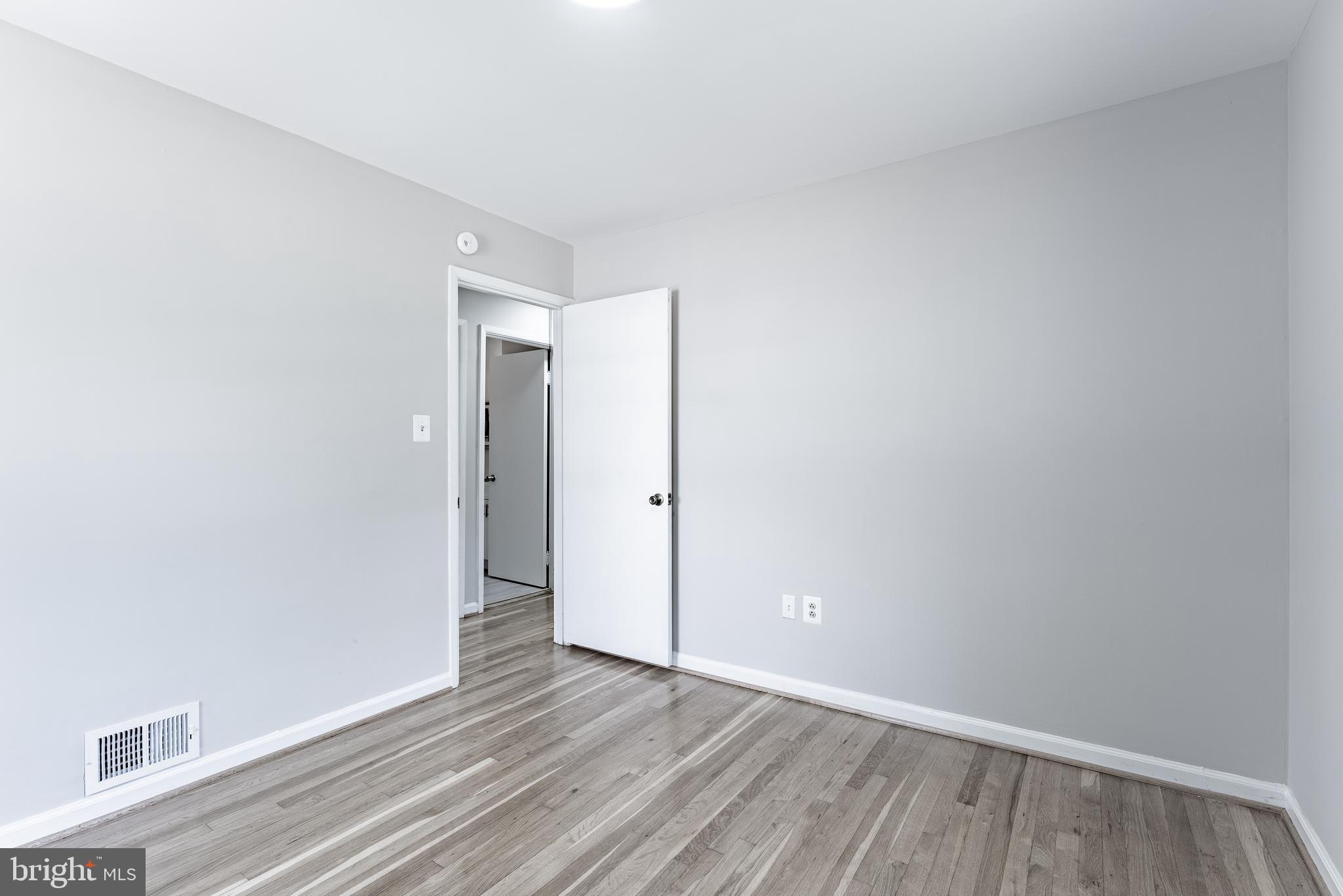 FAIRCHESTER - Residential