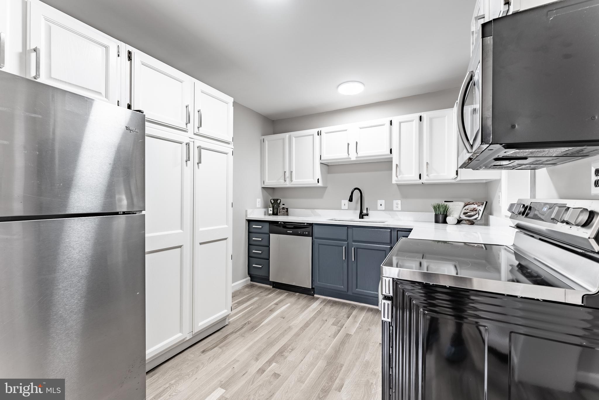 FAIRCHESTER - Residential