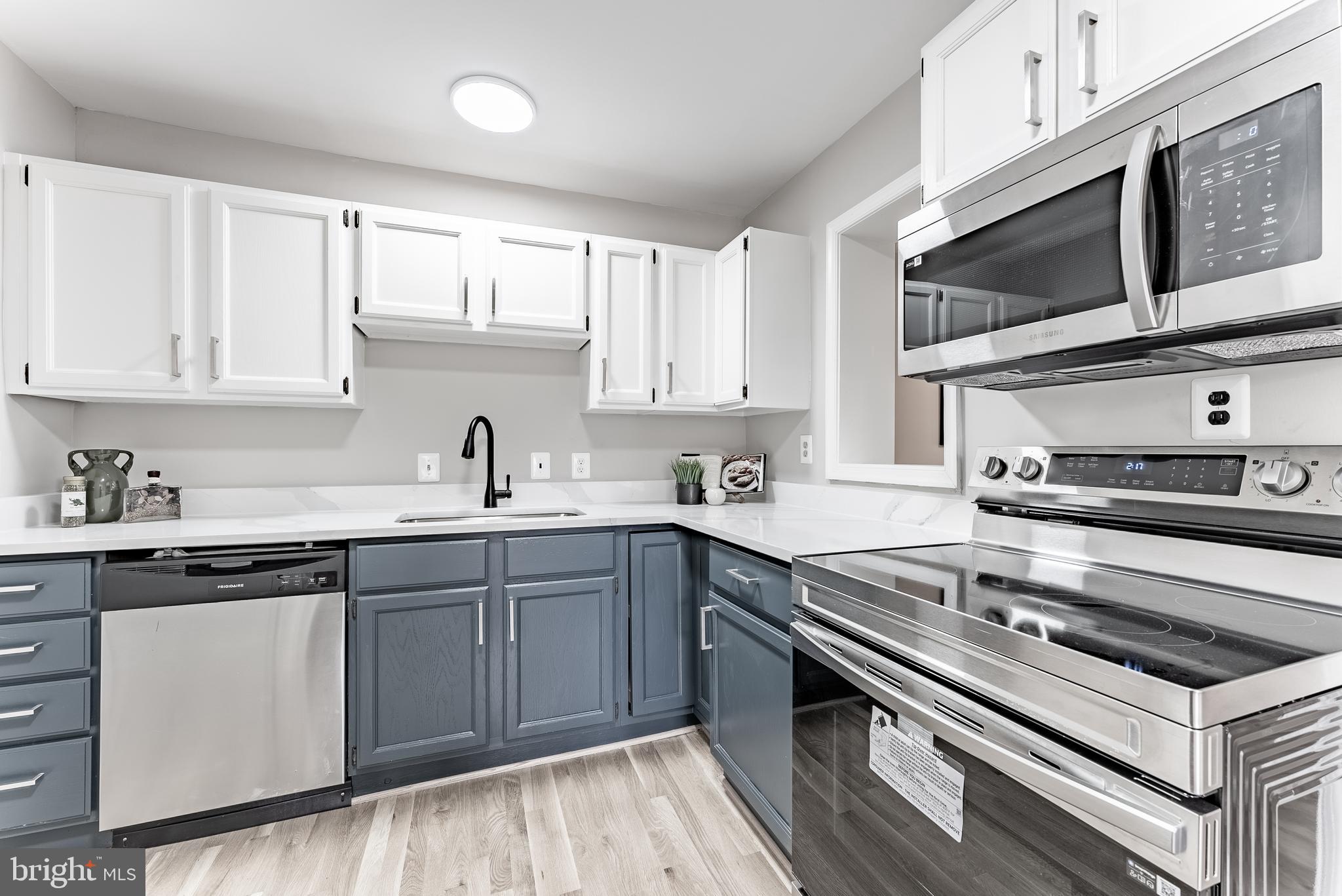 FAIRCHESTER - Residential