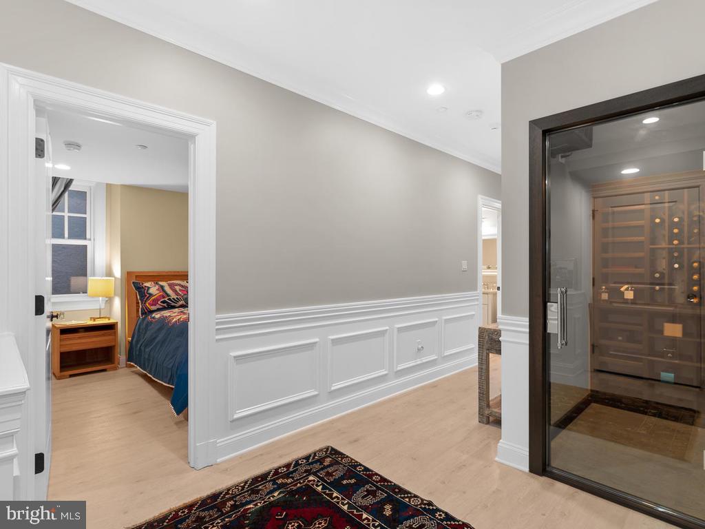 CHEVY CHASE - Residential Lease