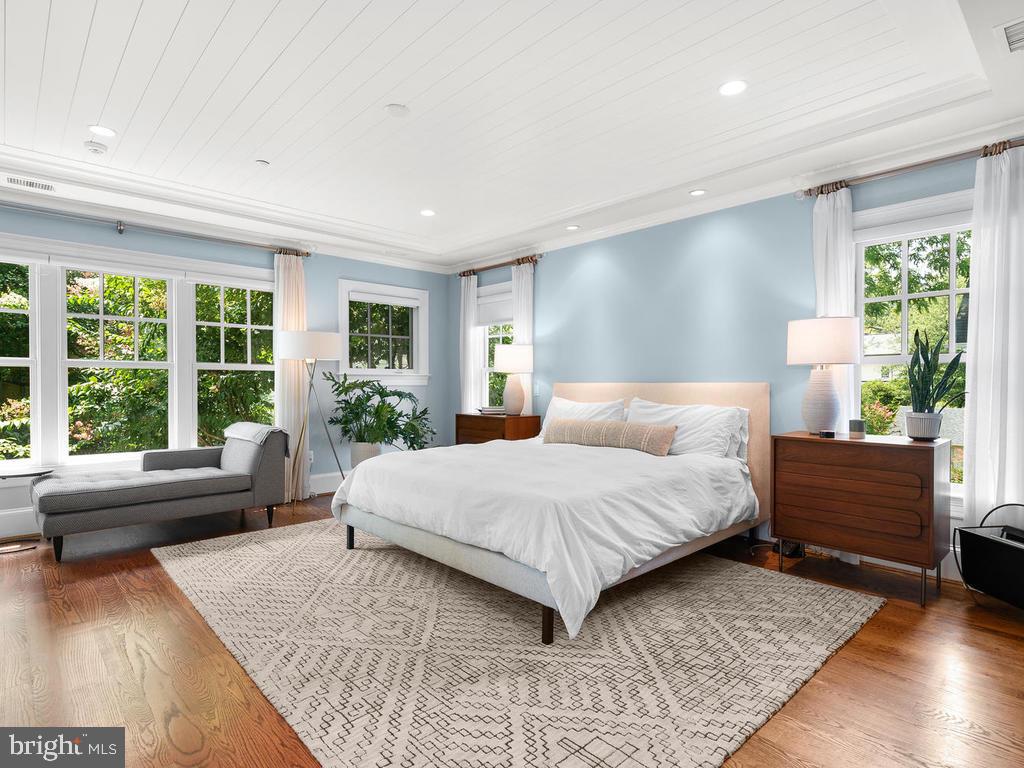 CHEVY CHASE - Residential Lease